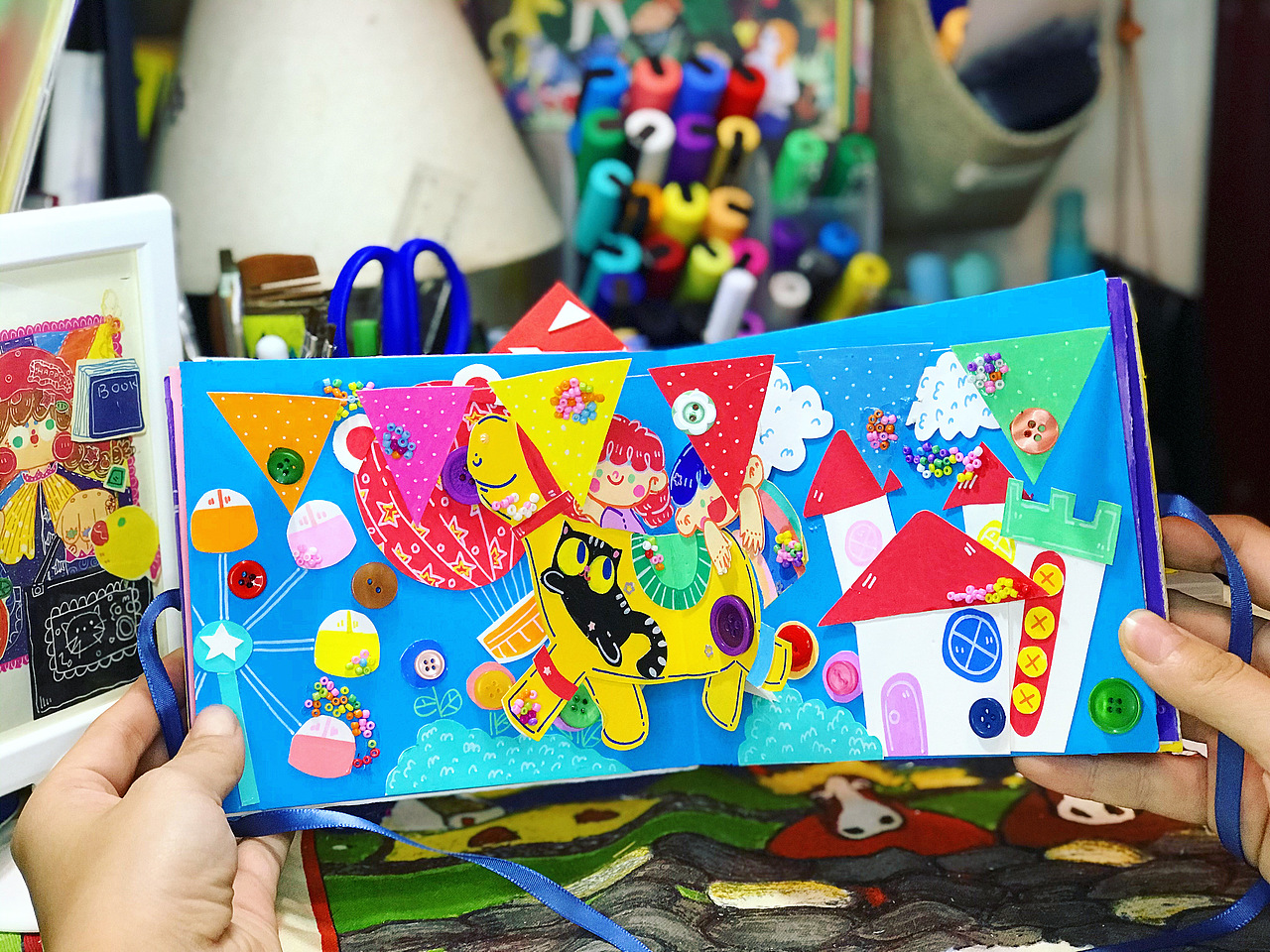 《WE ARE...》——手工儿童立体书