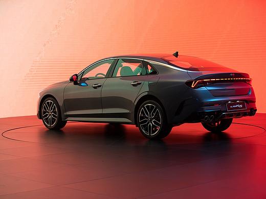 极致焕新 . 起亚K5线上发布会