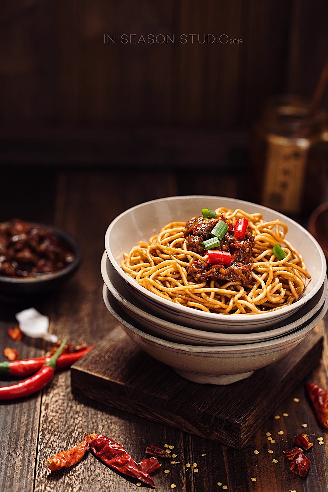 牛肉酱（图ZMTg2Mzk1MjAw） - 产品摄影 - 站酷设计师当食studio原创素材 - 站酷ZCOOL