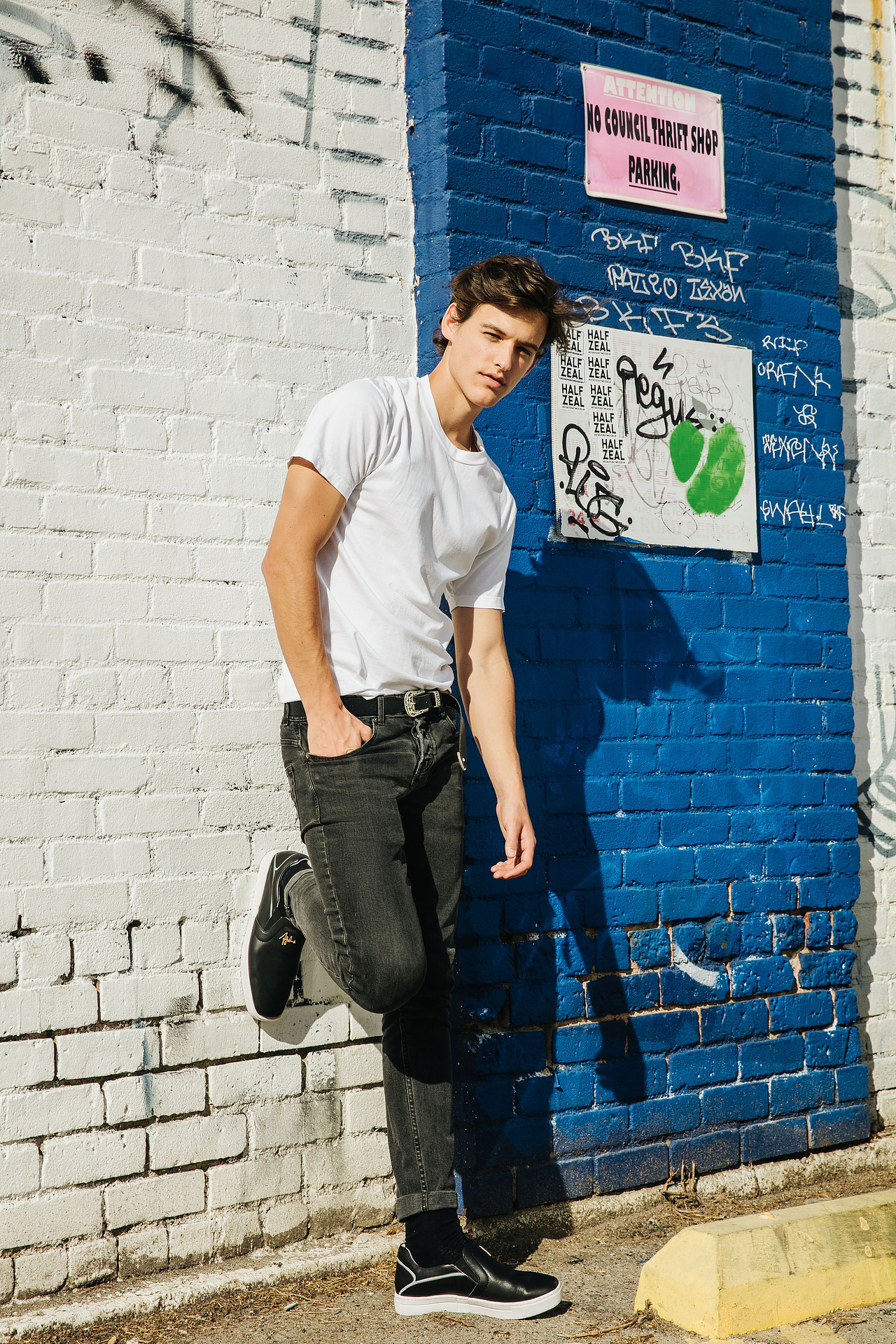 ##品牌男装形象片 @STUDIOAIR JIM（图ZMTYxNDEzMTc2） - 休闲/流行服饰 - 站酷设计师燃点文化AIRT原创素材 - 站酷ZCOOL