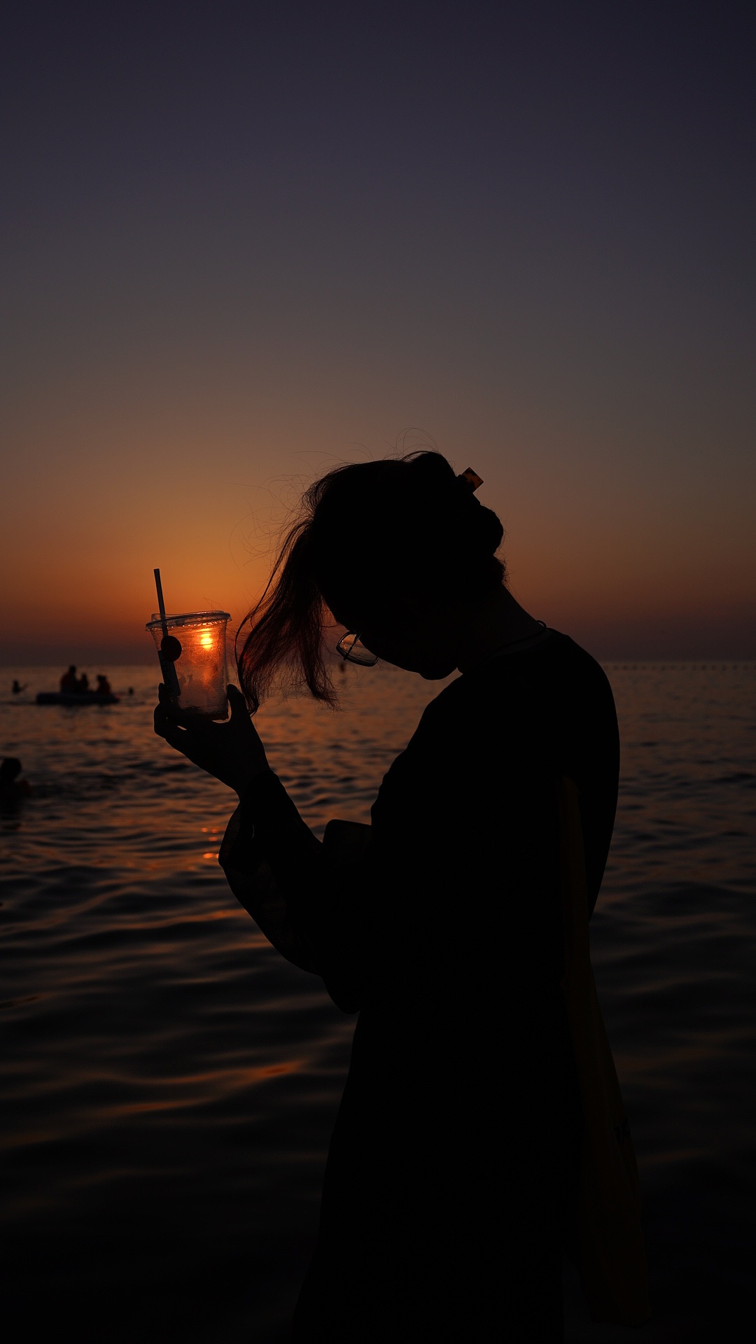 等日落（图ZMzEyODE2NDky） - 人像摄影 - 站酷设计师睢亦原创素材 - 站酷ZCOOL