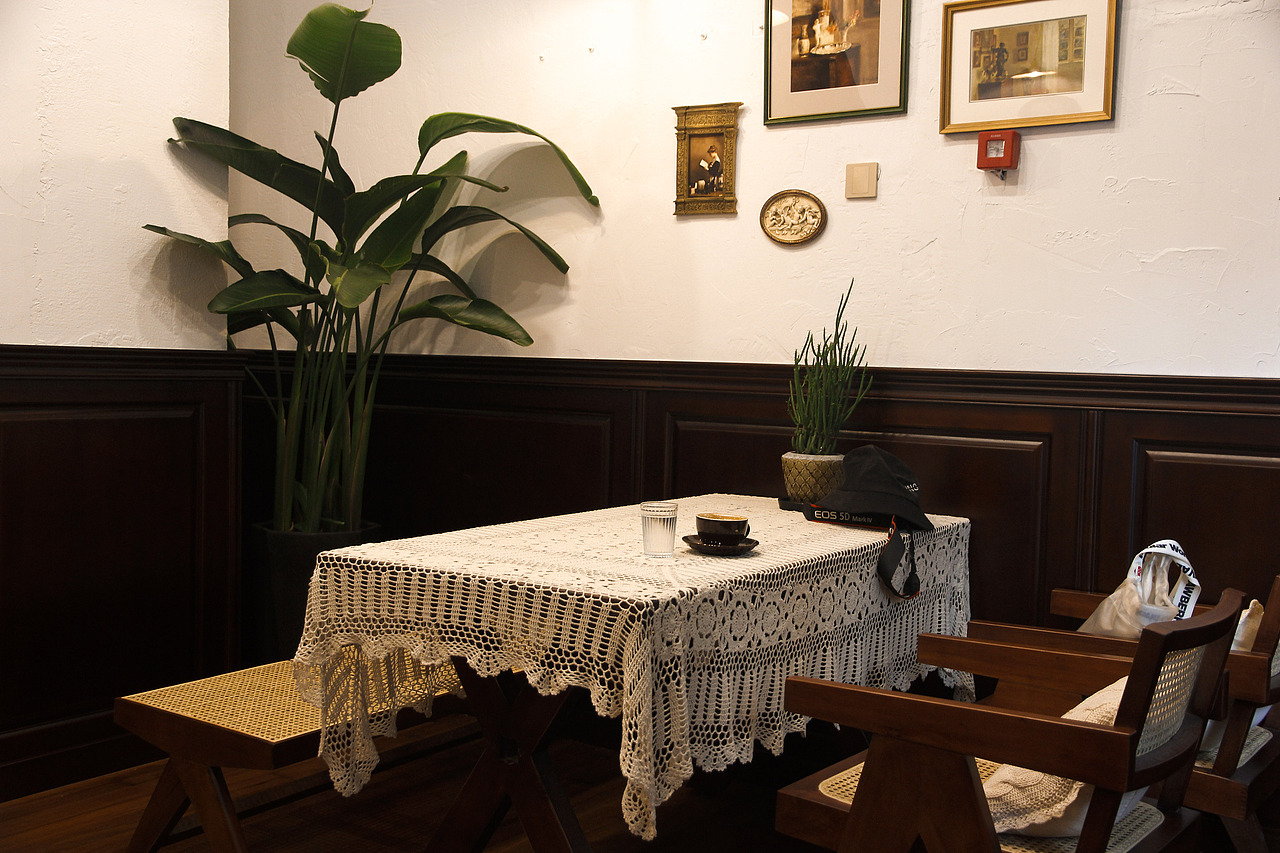 恬咖啡画廊的温柔梦想