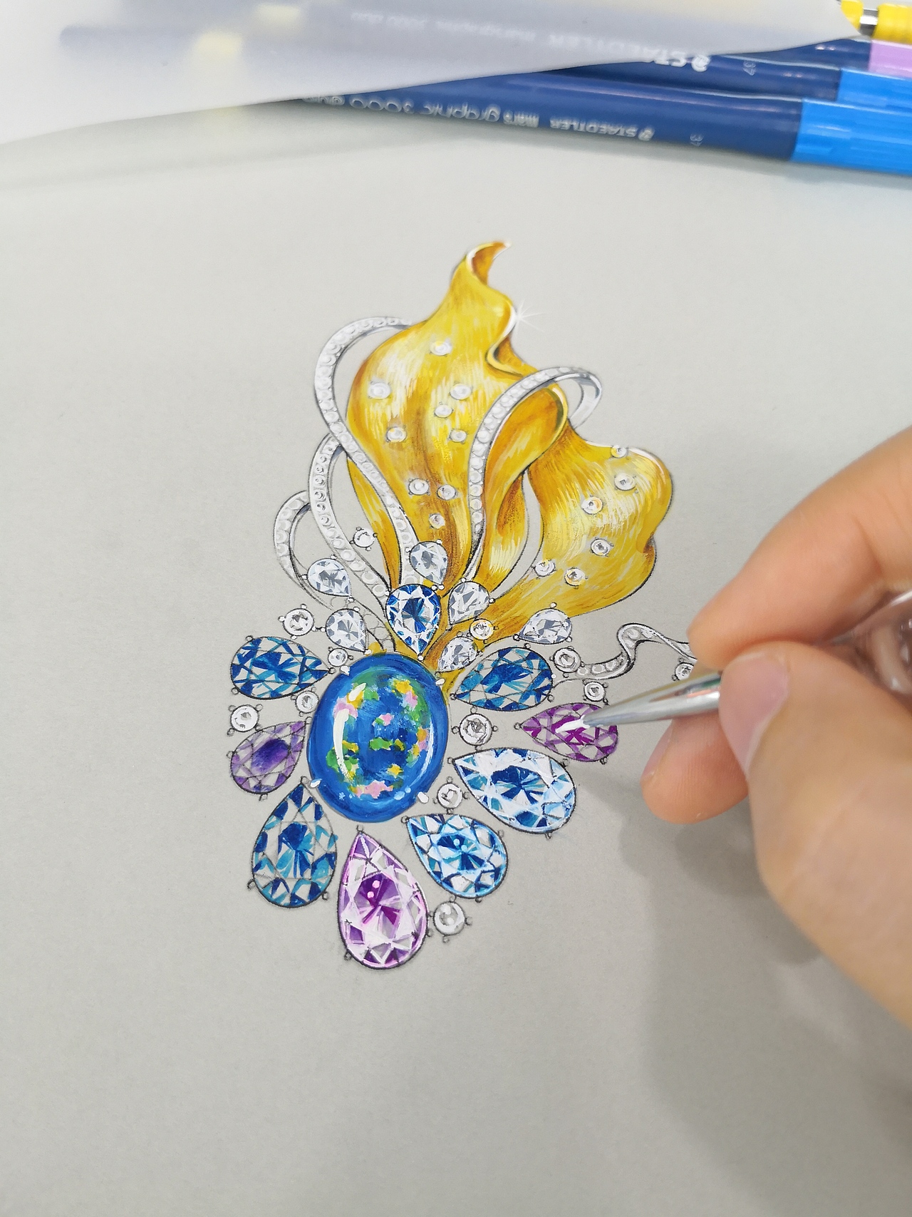 《遨游》彩宝奢华胸针（图ZMTg5OTAxMzky） - 首饰设计 - 站酷设计师珠宝设计刘付秋婷原创素材 - 站酷ZCOOL