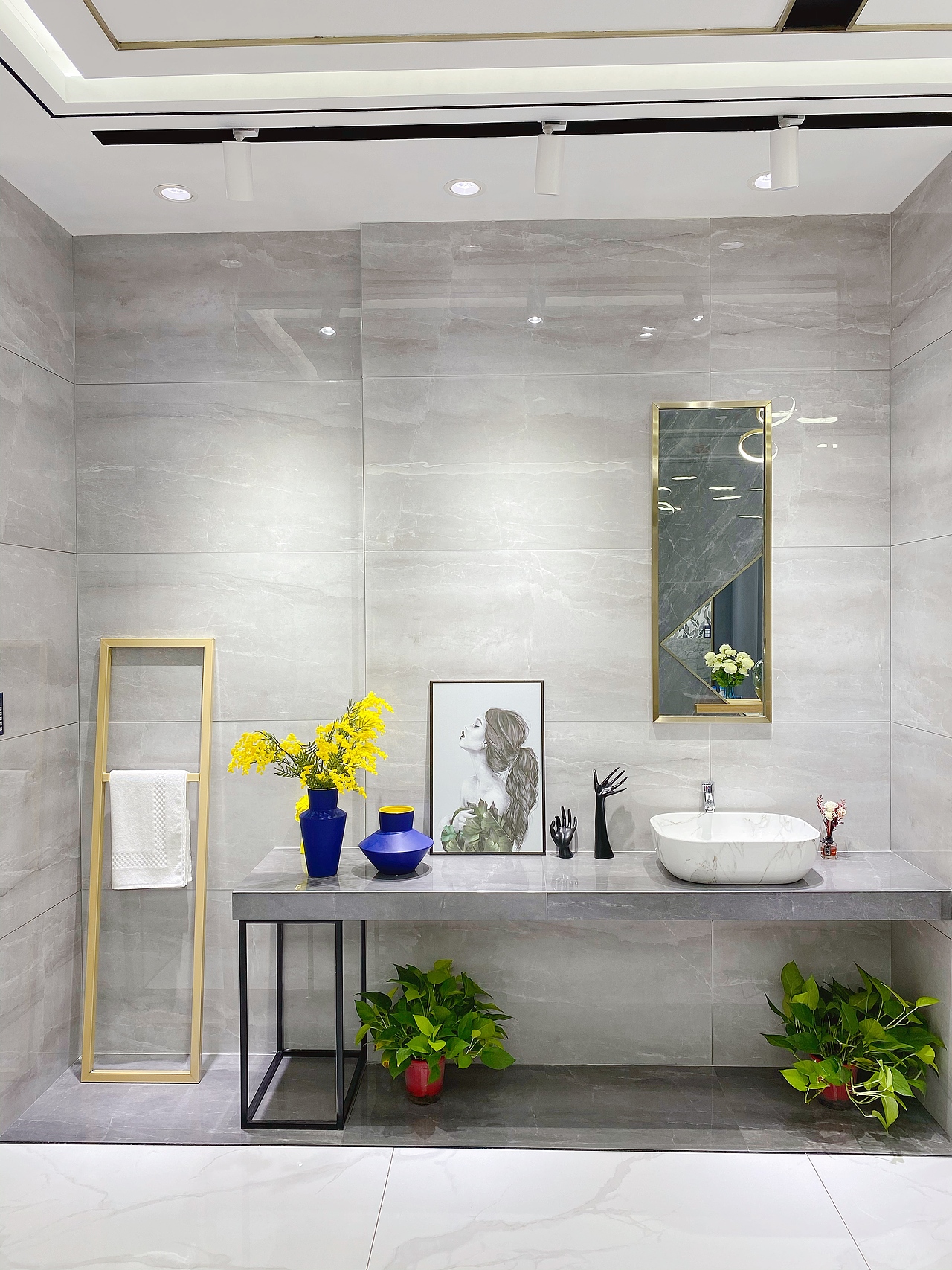 卡帝朗陶瓷-临沂营销中心