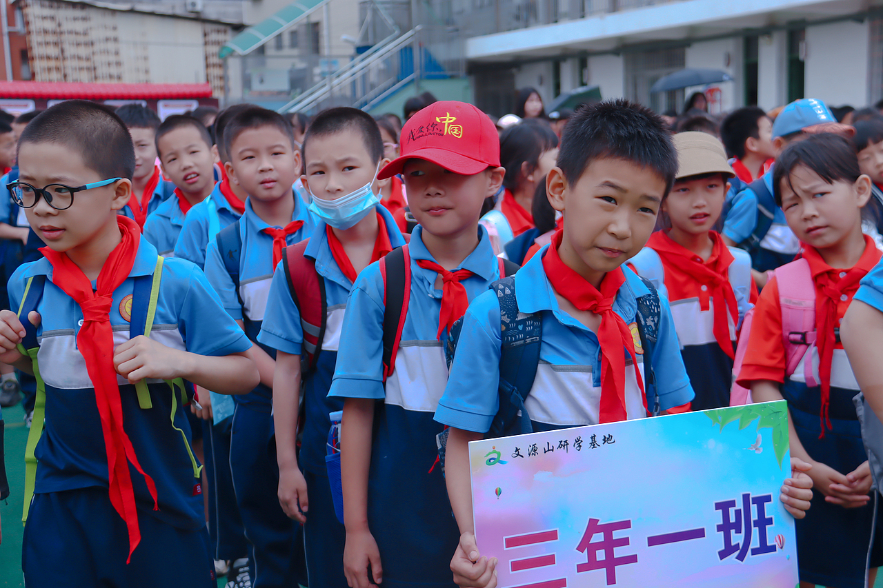 走出教室,走进田间丨后溪小学走进文源山现代农业基地