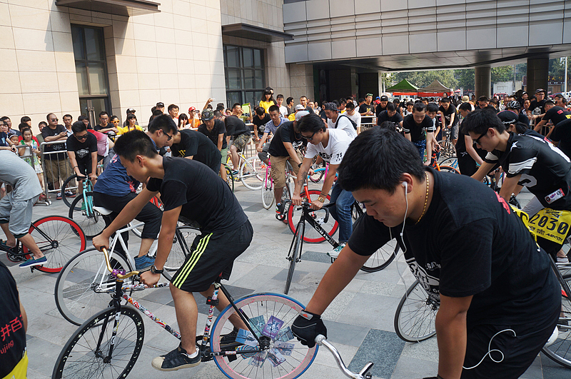 2013郑州野猫赛（图ZMTEwNTQ3OTY=） - 品牌 - 站酷设计师nesozheng原创素材 - 站酷ZCOOL