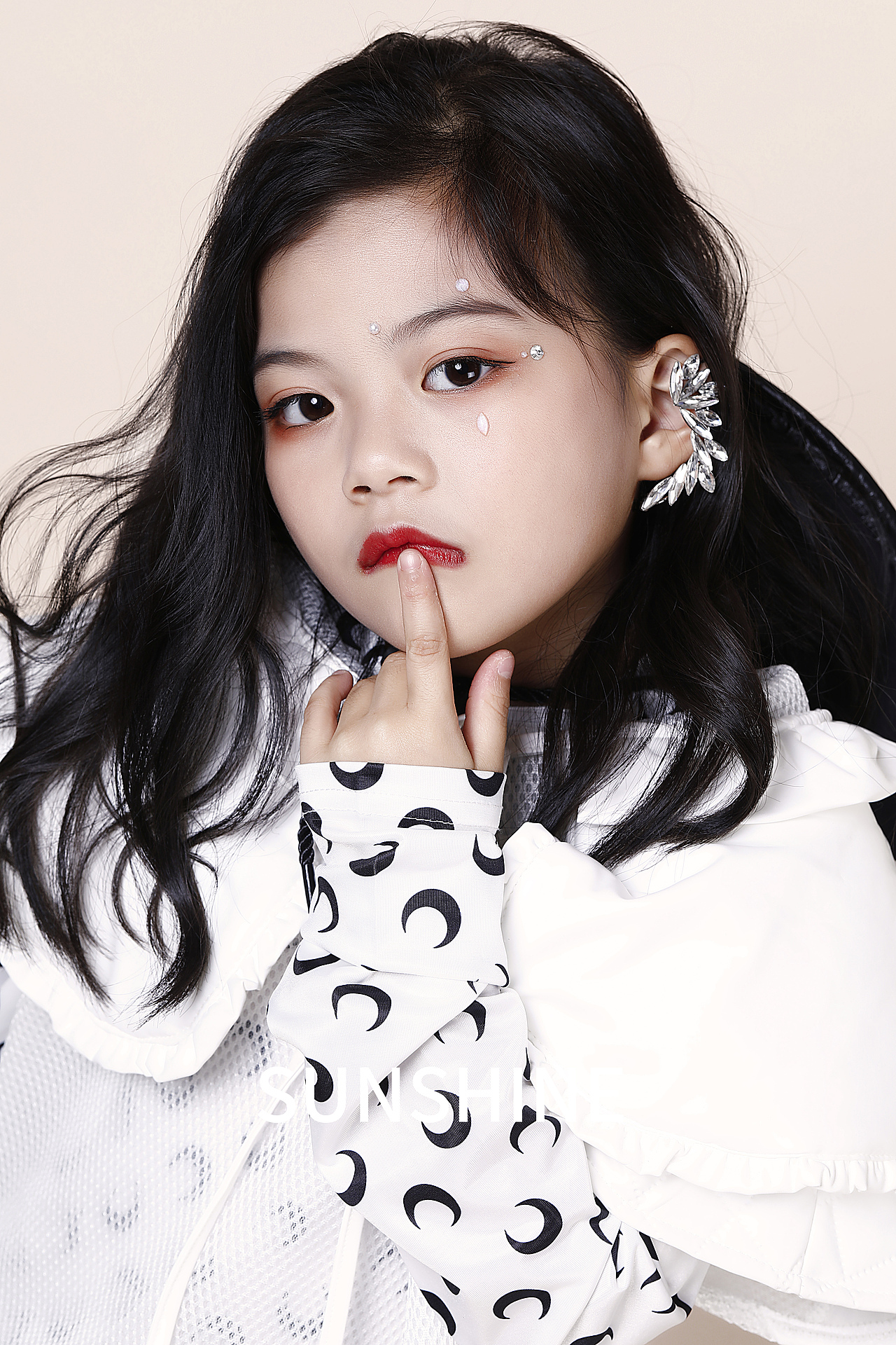 兒童?？ㄖ谱鱸白色套系（圖ZMjcyOTMxMzUy） - 人像攝影 - 站酷設計師微光攝影工作室原創(chuàng)素材 - 站酷ZCOOL