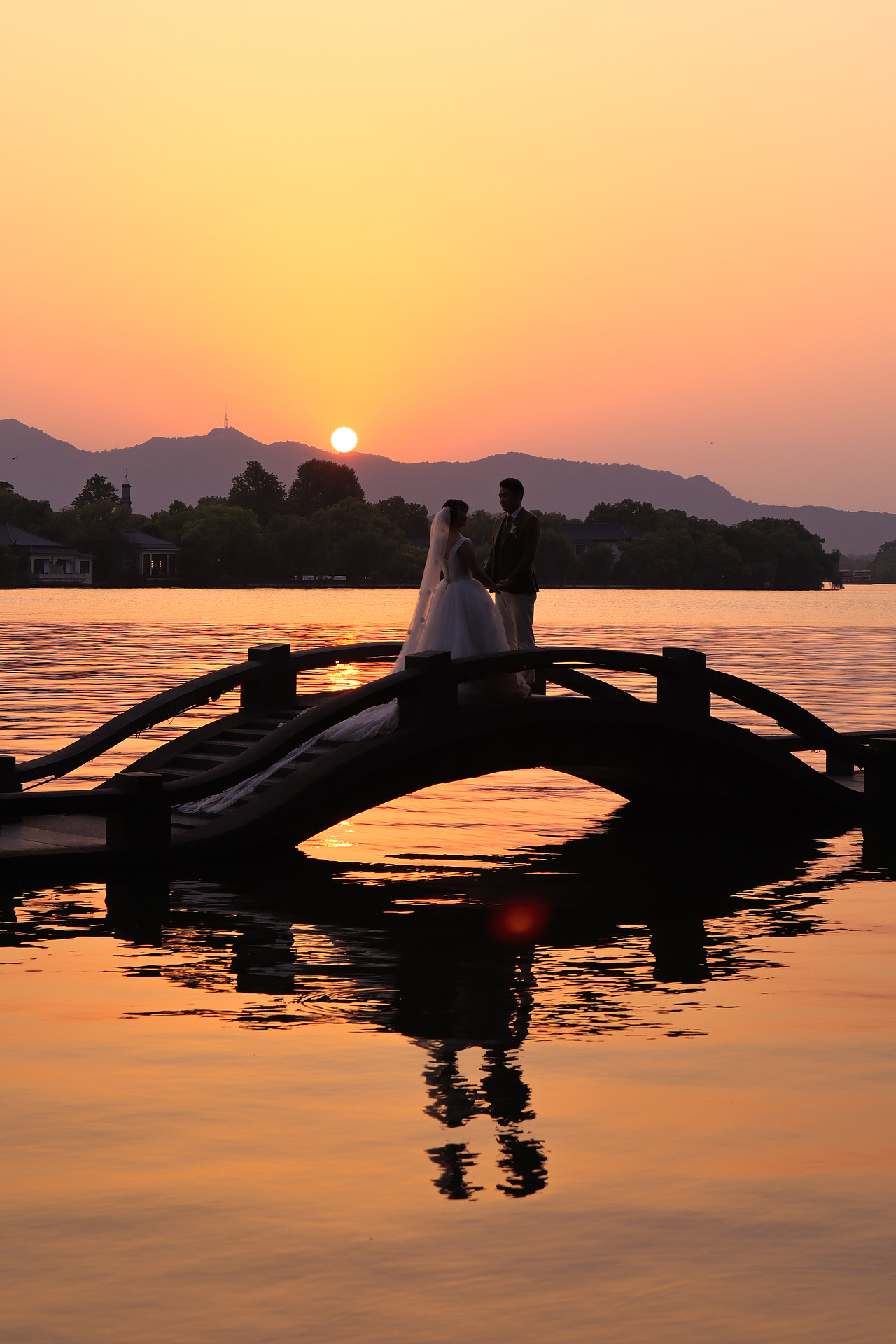 晚霞西湖（图ZMjE4OTMyNzU2） - 人文/纪实摄影 - 站酷设计师ouou欧原创素材 - 站酷ZCOOL