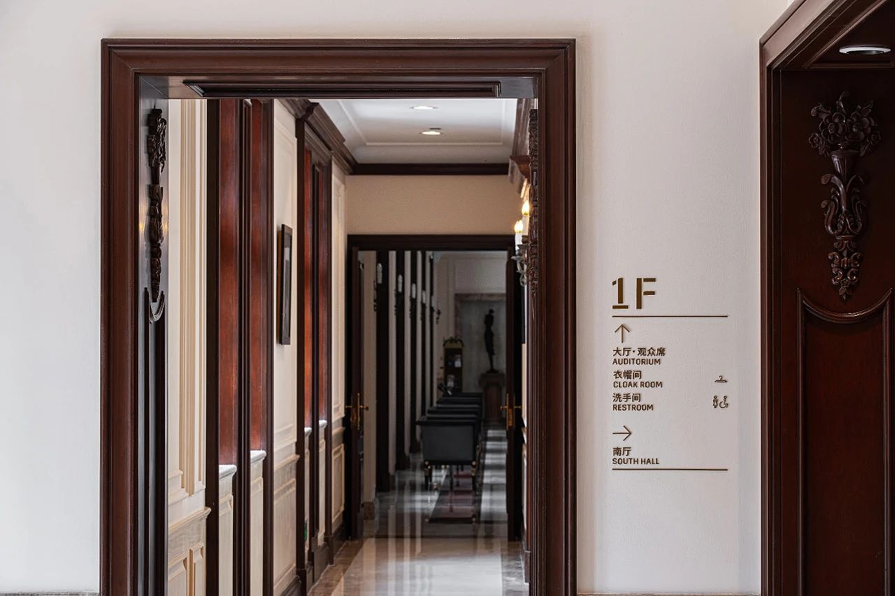 凡璞案例|凯迪拉克·上海音乐厅导视系统设计