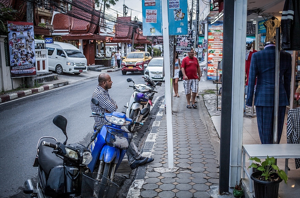 曼谷街头（图ZMjUxNjE4MzA4） - 人文/纪实摄影 - 站酷设计师达尔达尼洋原创素材 - 站酷ZCOOL