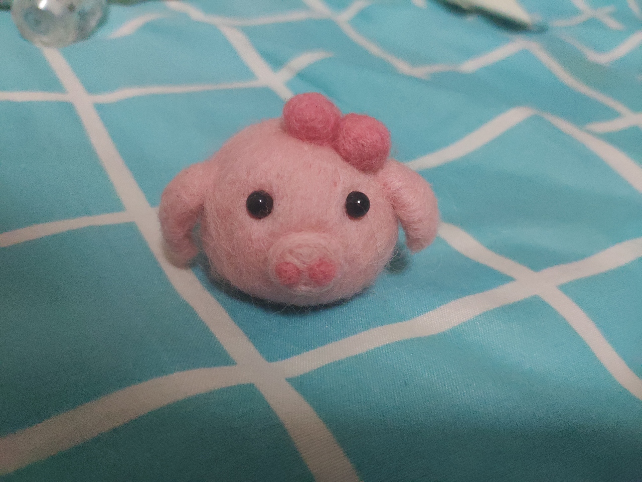 羊毛毡小猪挂件
