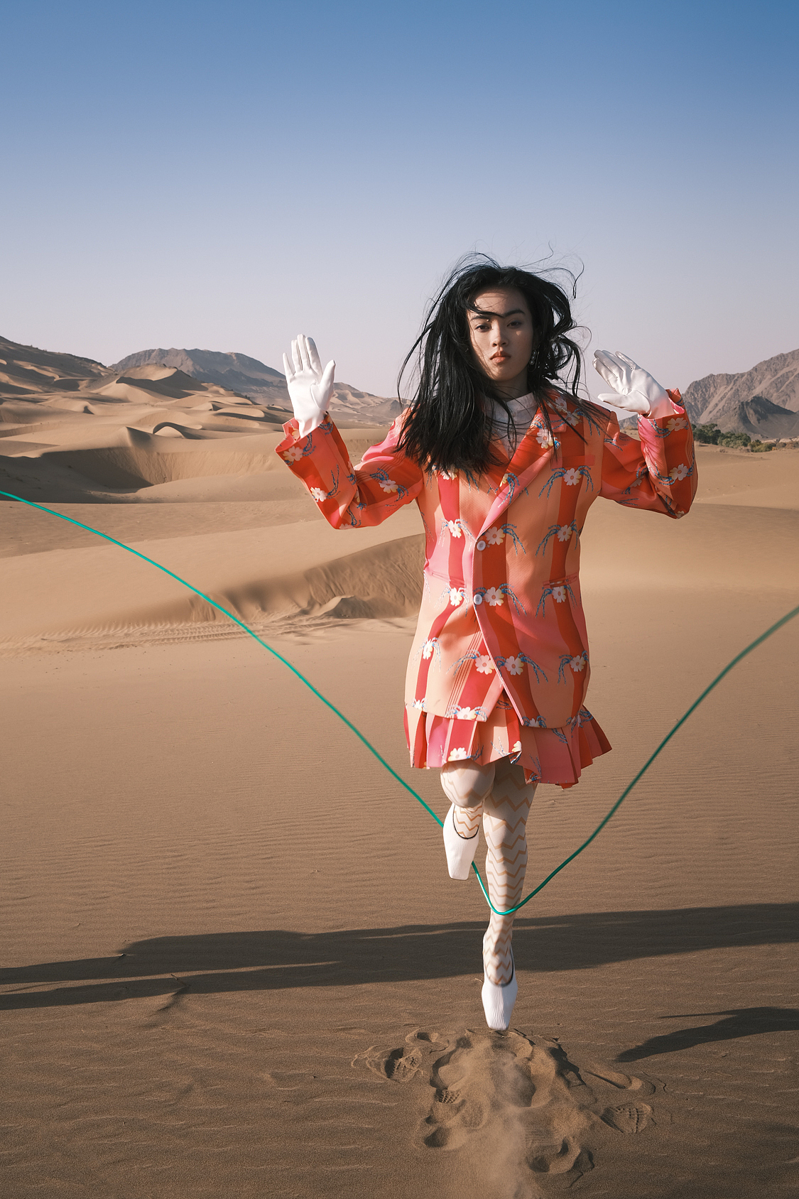 天空的距离（图ZMjI3OTE0MjQ4） - 人像摄影 - 站酷设计师无限TX原创素材 - 站酷ZCOOL