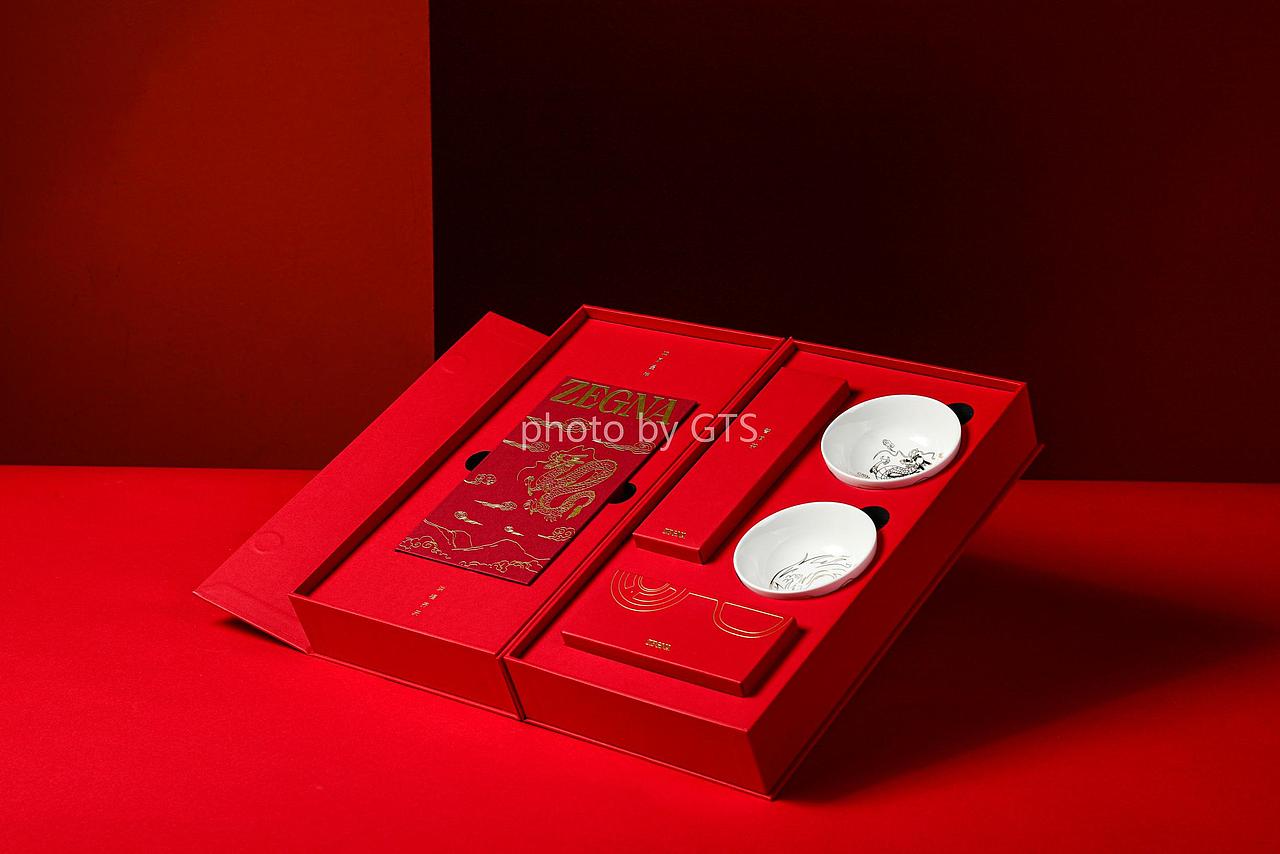 ZEGNA杰尼亚 龙年新春礼盒【by GTS】（图ZMzY2OTE0OTgw） - 产品摄影 - 站酷设计师GOOD_终极神秘人原创素材 - 站酷ZCOOL