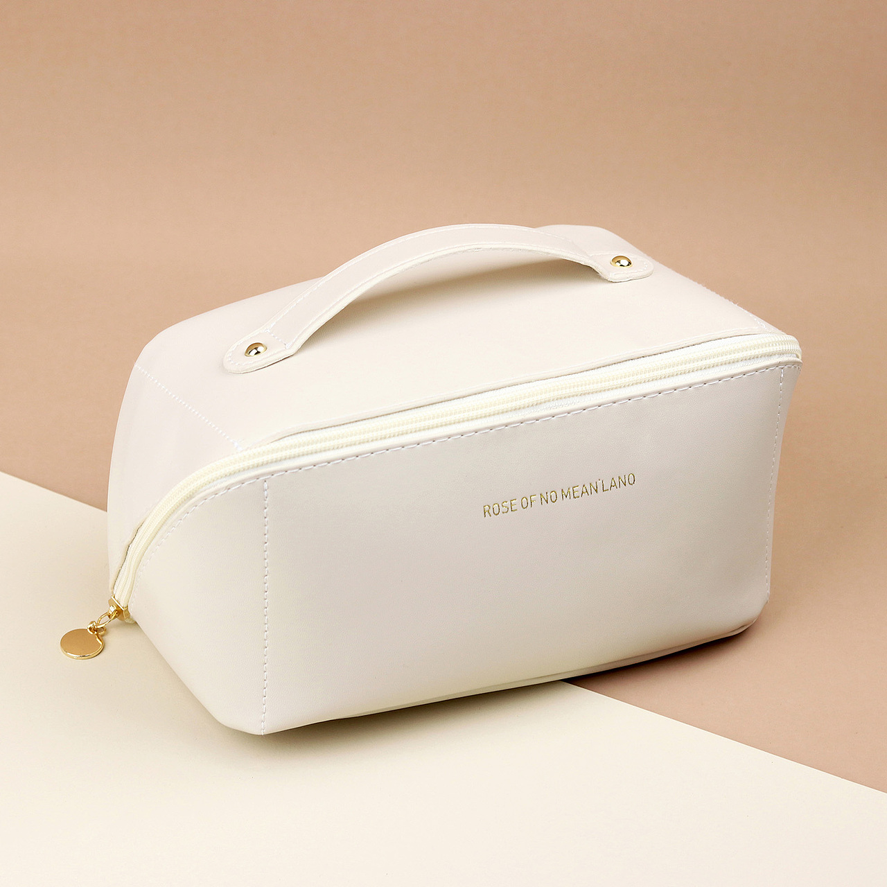 化妆包（图ZMzM1Mzc5OTEy） - 产品摄影 - 站酷设计师fang_he原创素材 - 站酷ZCOOL