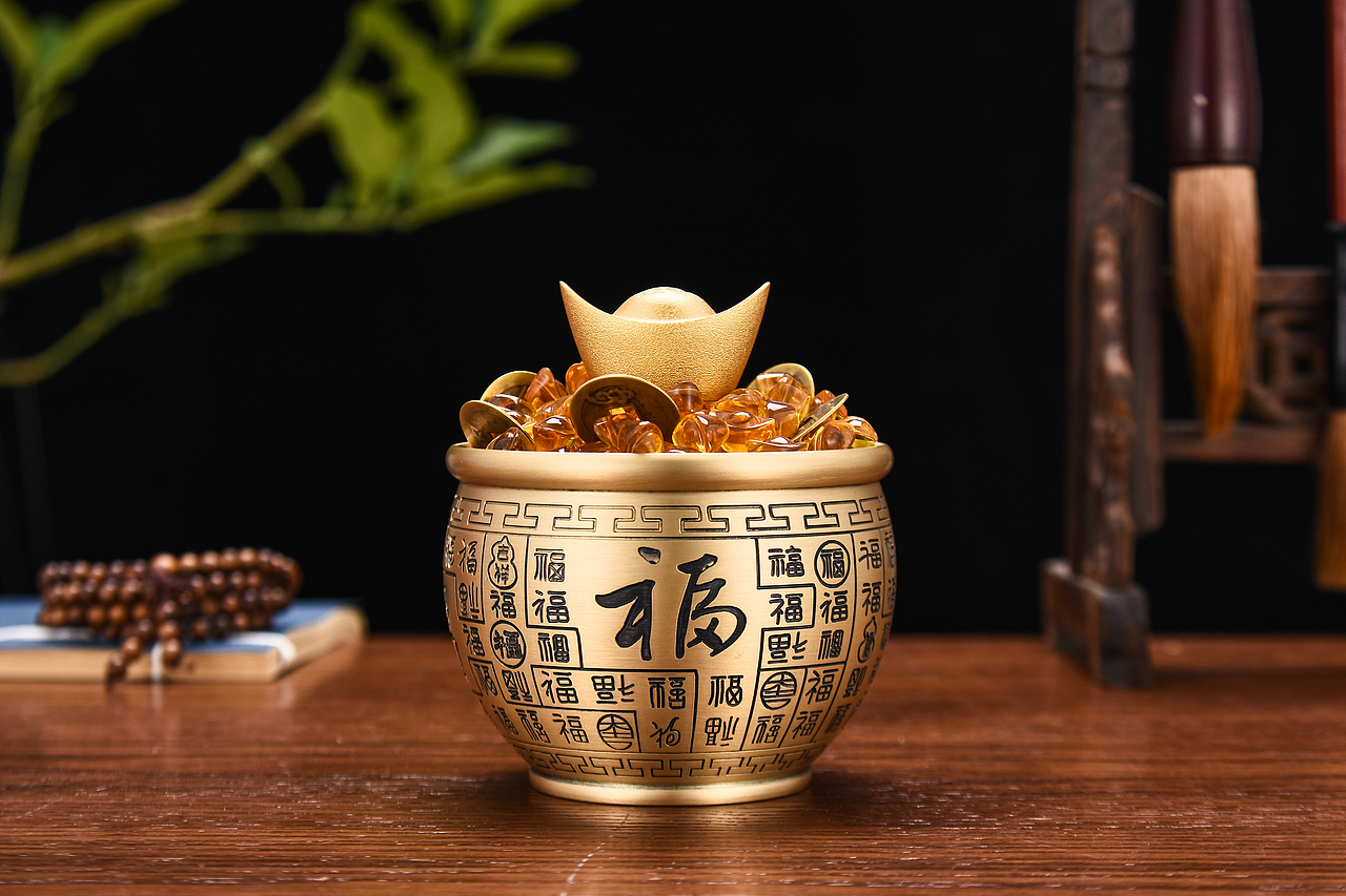 黄铜米缸