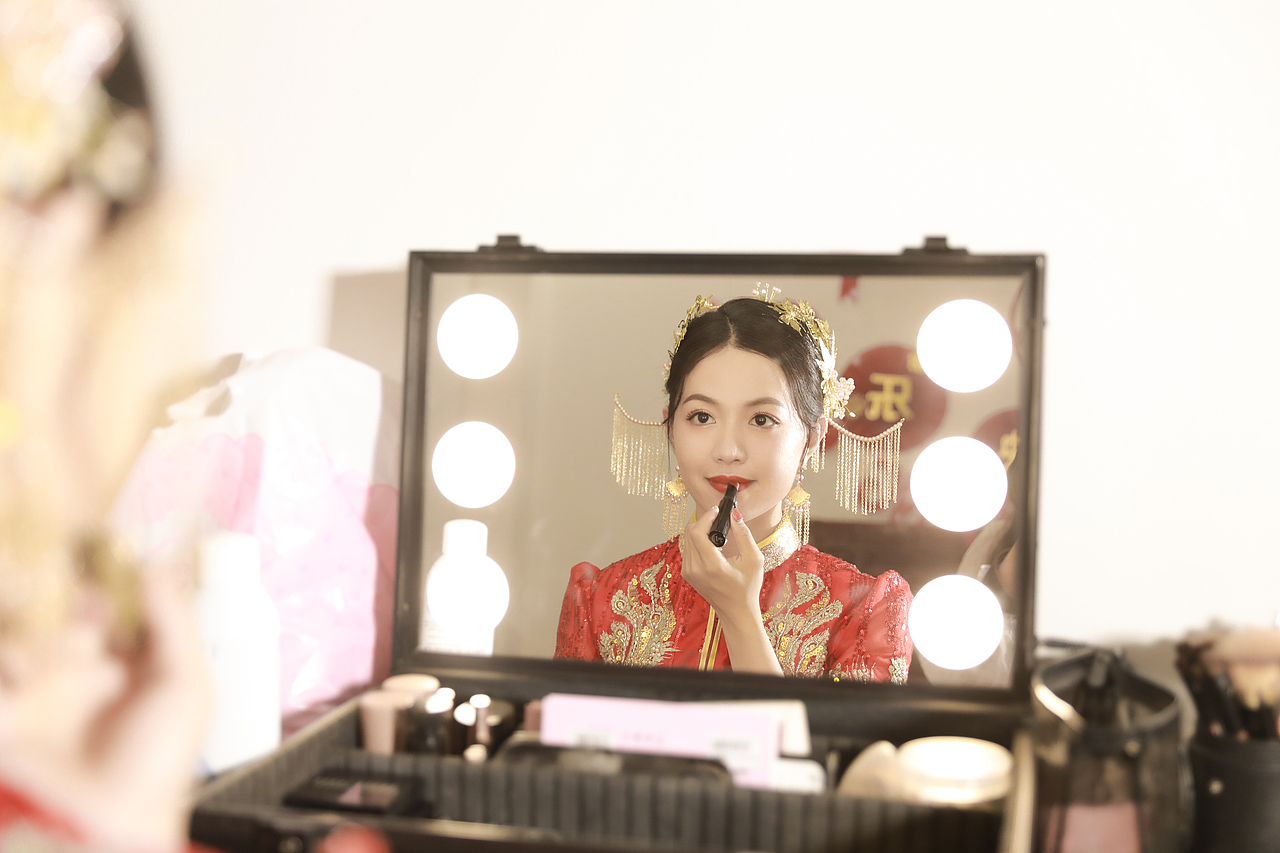 接亲跟拍,记录幸福瞬间