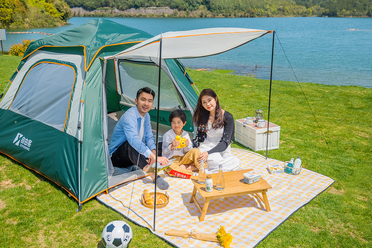 露营季 一起去户外露营吧