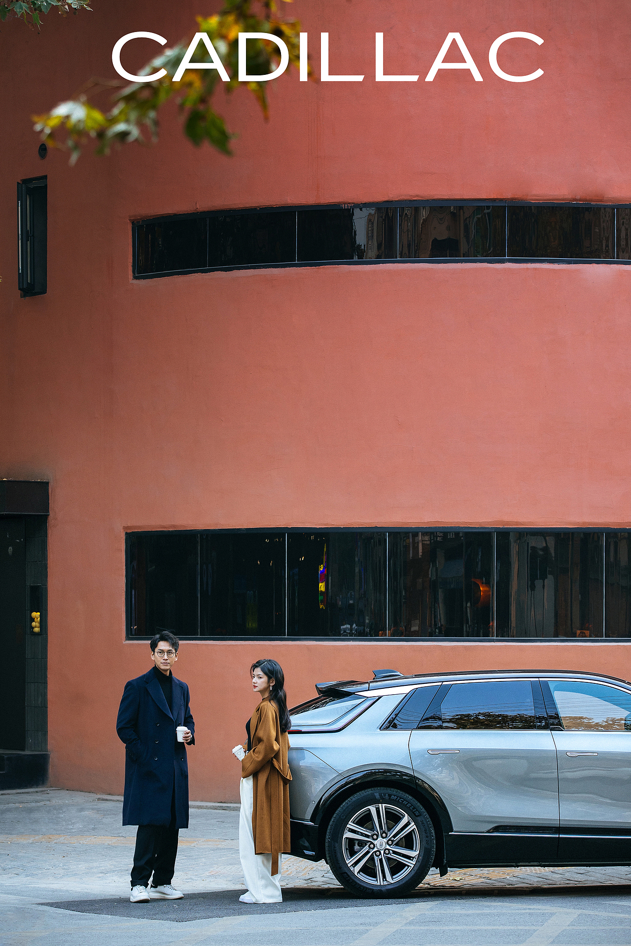 CADILLAC 2023 LYRIQ/锐歌（图ZMzQzNDA3NTY4） - 人像摄影 - 站酷设计师苑璟制图所原创素材 - 站酷ZCOOL