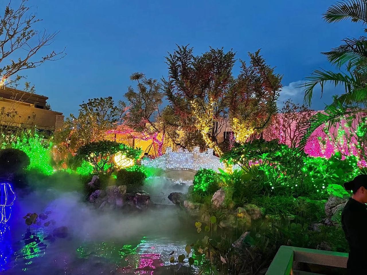 梦幻灯光展出租星空主题灯光节造型制作出租厂家