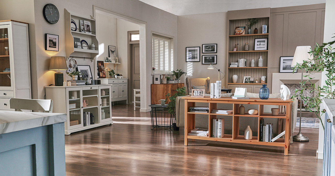 可根据需求增减,挪动各墙体(需在场务指引下挪动)场景名称:美式套间