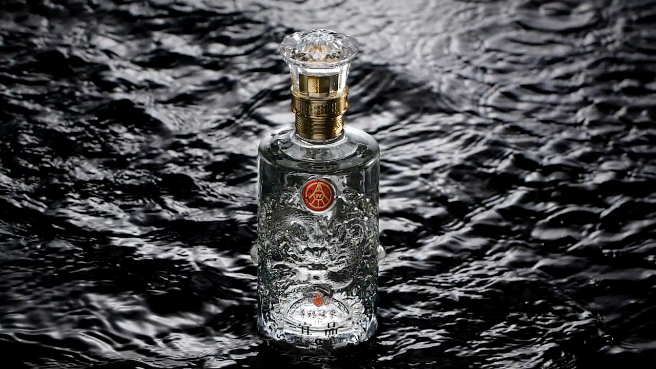 创意视频｜五粮尊福味来×成都蓉知摄白酒产品拍摄（图ZMzQ4ODE5NTMy） - 产品摄影 - 站酷设计师蓉知摄原创素材 - 站酷ZCOOL