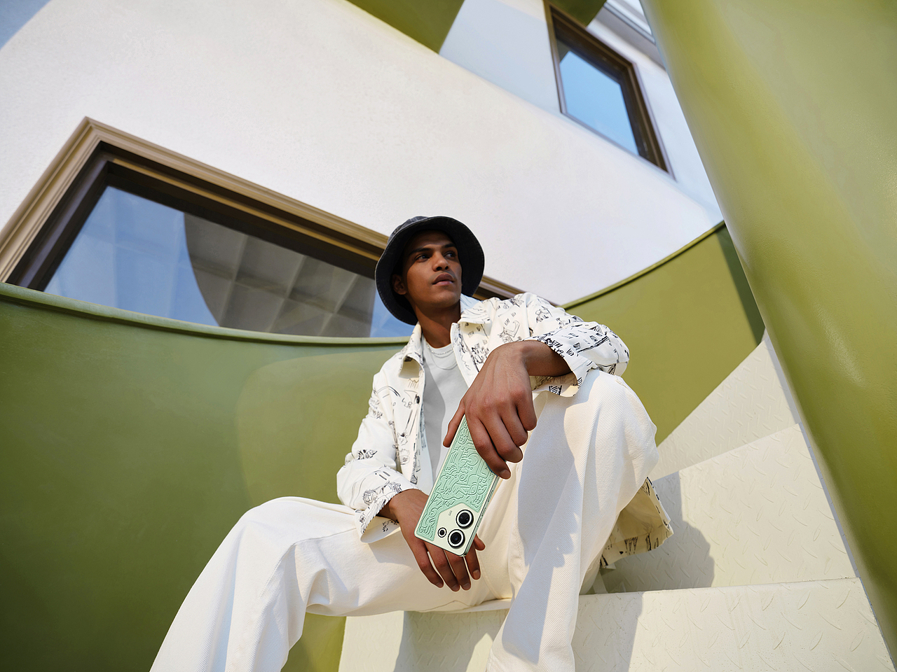 CAMON X Mr.Doodle 原图和成片 Day（图ZMzQ3MDE3Nzcy） - 人像摄影 - 站酷设计师摄影师张开原创素材 - 站酷ZCOOL