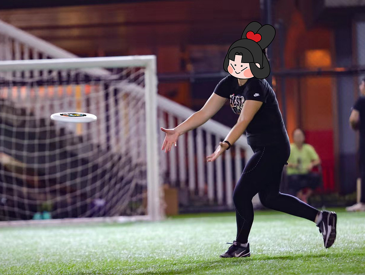 圆月女孩×灵感兽|做最自由的女孩!