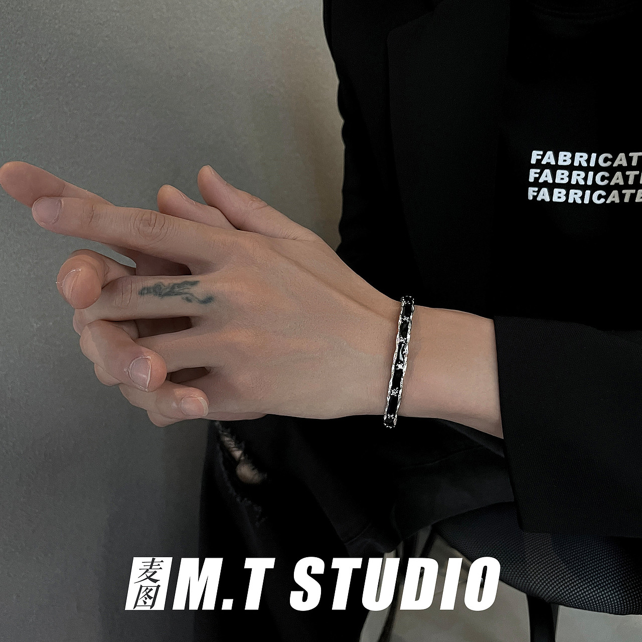 产品摄影 男士手链拍摄 男士手链模特拍摄饰品静物拍照
