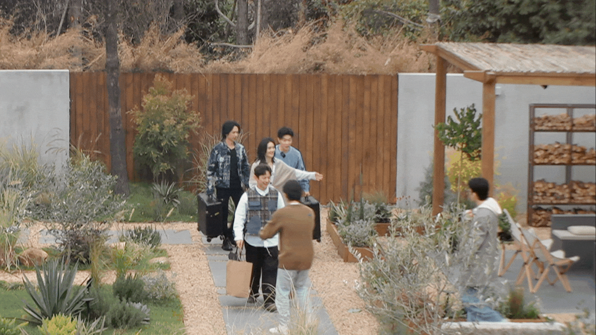 《朋友请听好第二季》节目视觉包装（图ZMzIzMzA3NTMy） - 影视后期 - 站酷设计师元创UNIVERSE原创素材 - 站酷ZCOOL