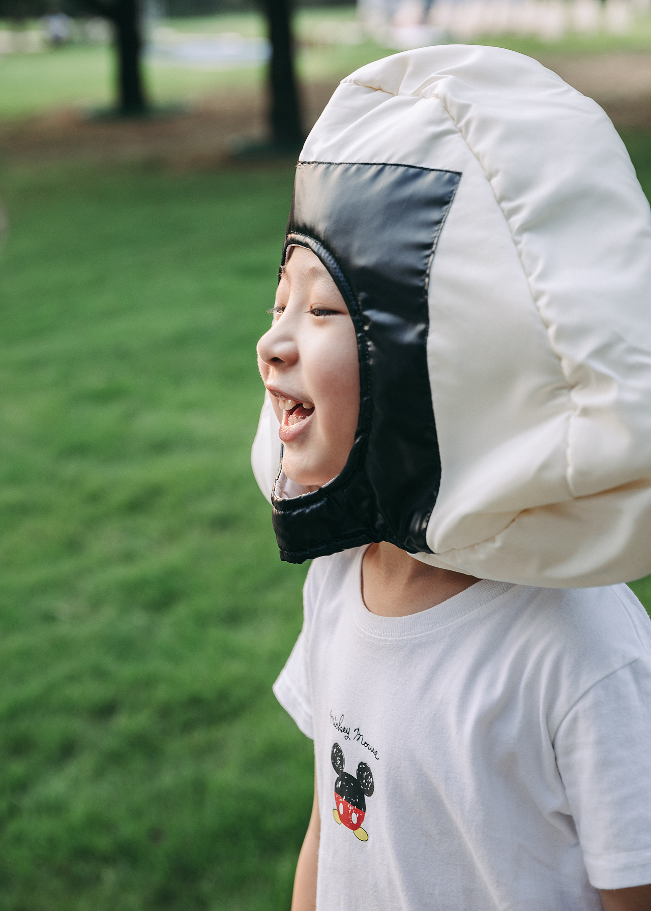 镶着金边的童年