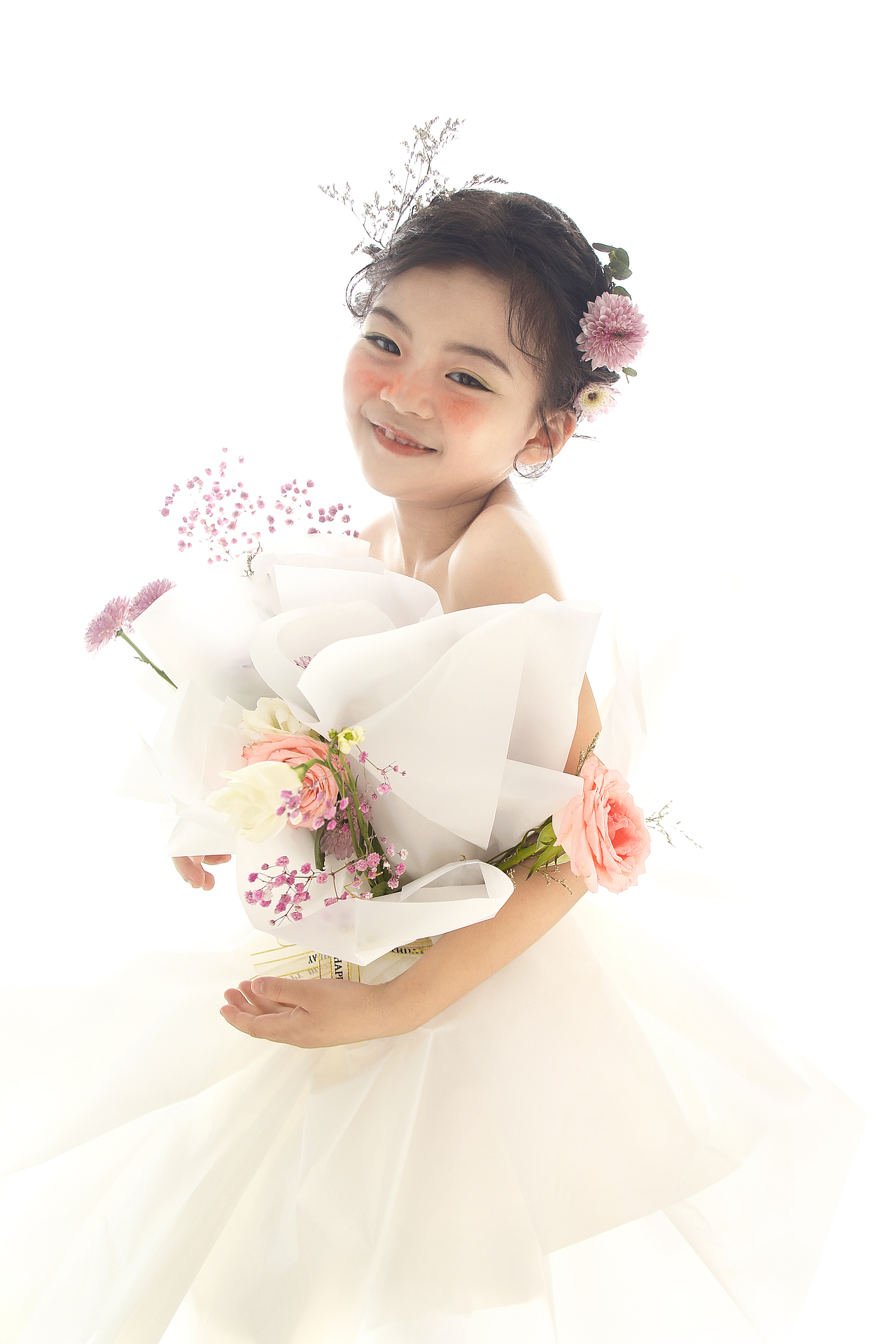 花束写真|儿童摄影（图ZMzA0MDA4MzMy） - 人像摄影 - 站酷设计师微光摄影工作室原创素材 - 站酷ZCOOL