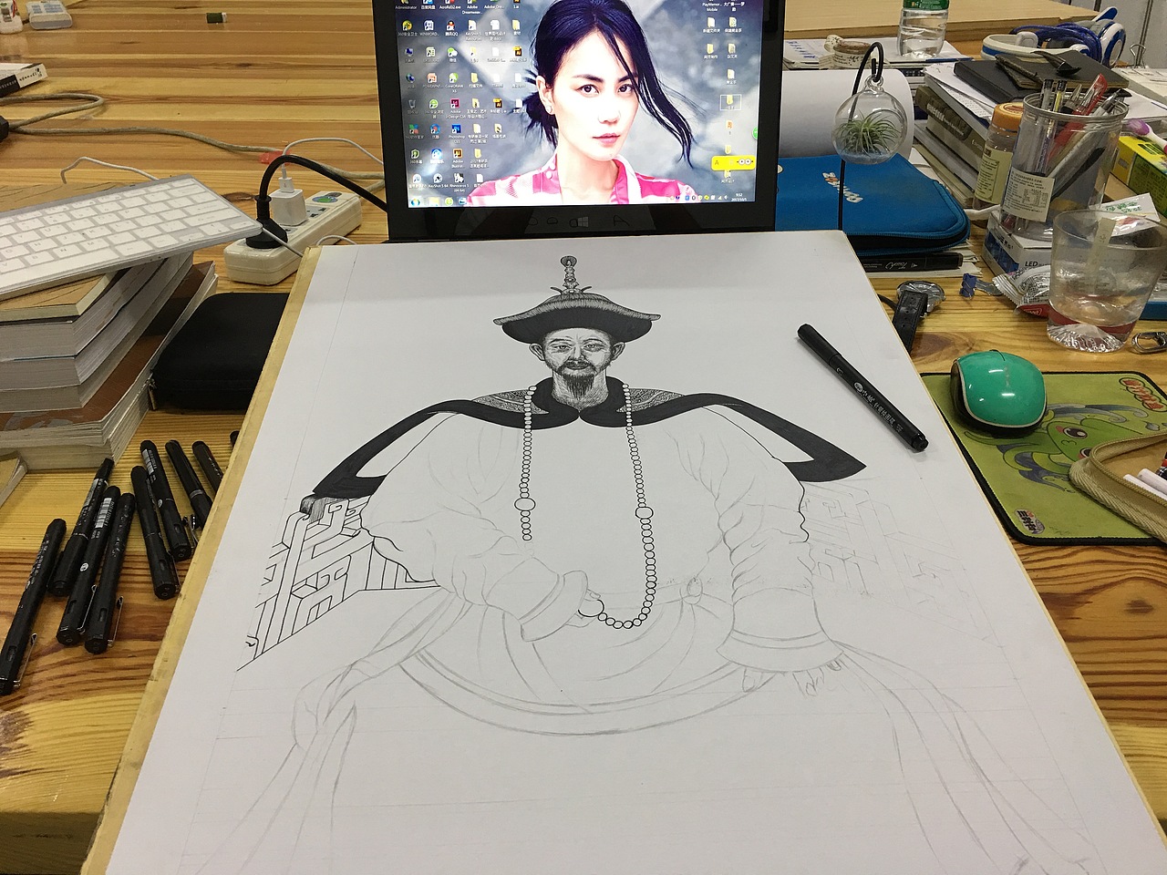 乾隆皇帝針管筆插畫（圖ZMzEwNjAxMzU2） - 圖案 - 站酷設(shè)計(jì)師ROKING羅勤原創(chuàng)素材 - 站酷ZCOOL