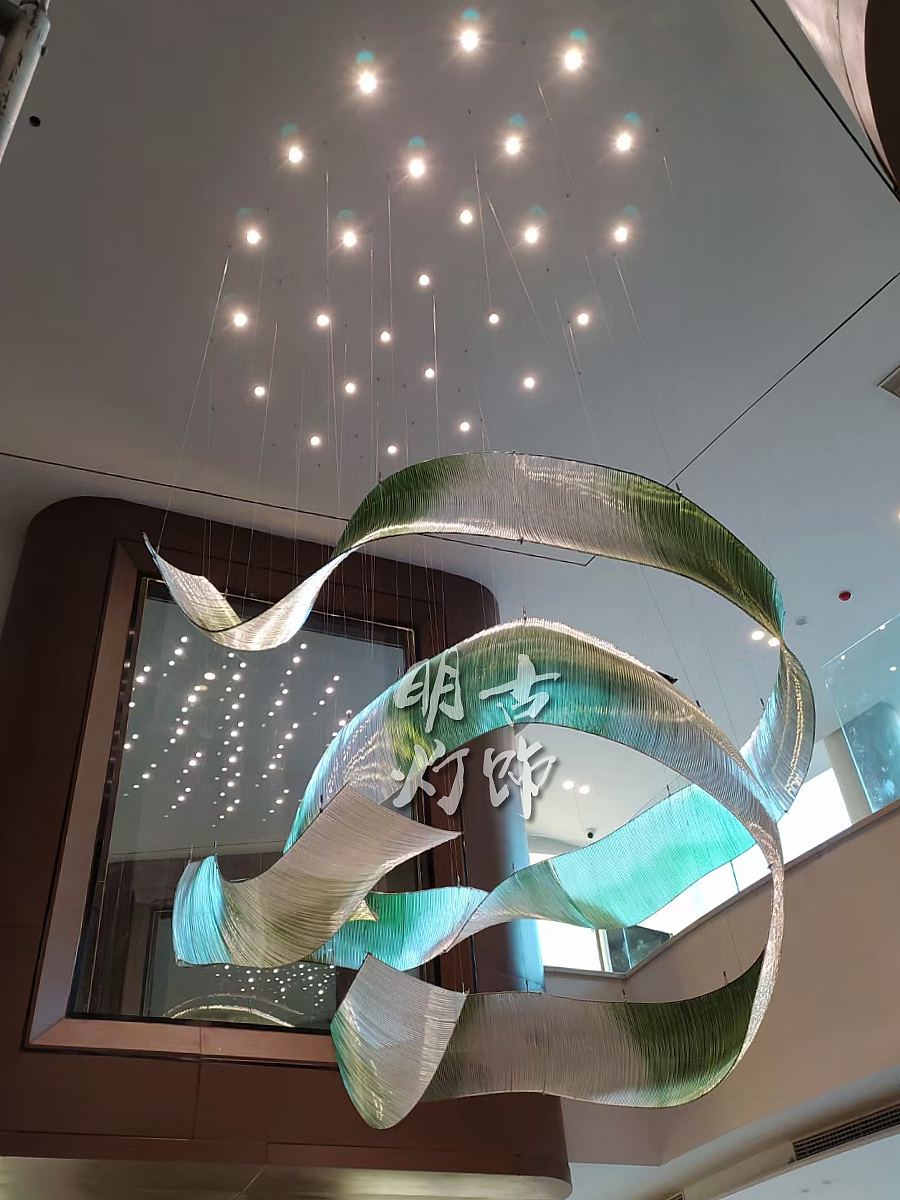 彩色细管玻璃飘带吊灯定制设计（图ZMzE1MjYyNjY4） - 商业空间设计 - 站酷设计师明古灯饰定制图库原创素材 - 站酷ZCOOL