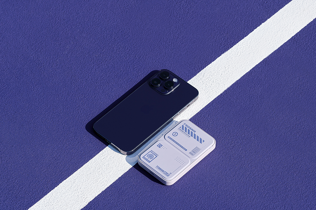 随手拍丨ROCK磁吸支架充电宝