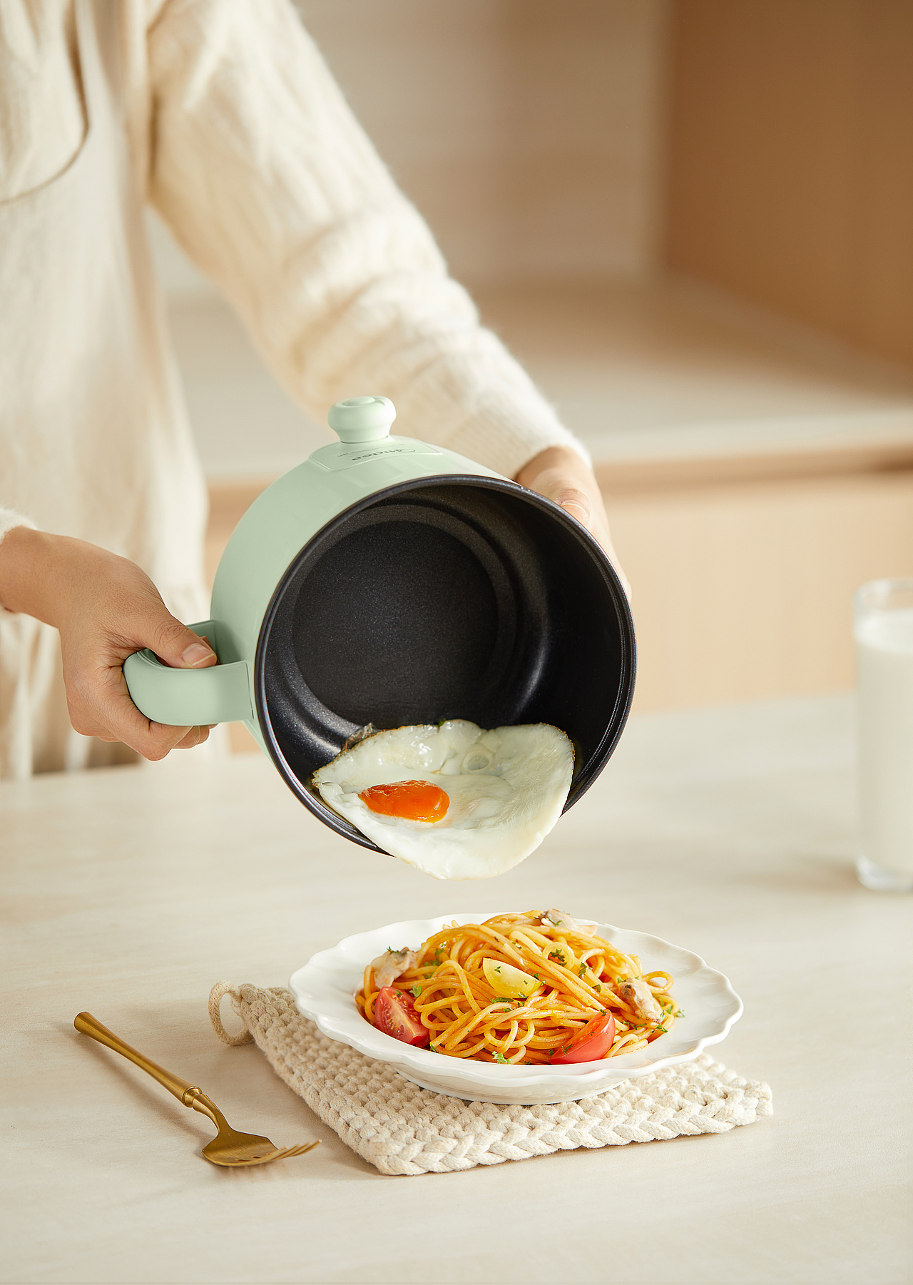 家电摄影 | 小家电-云朵小煮锅*主图详情 | Midea