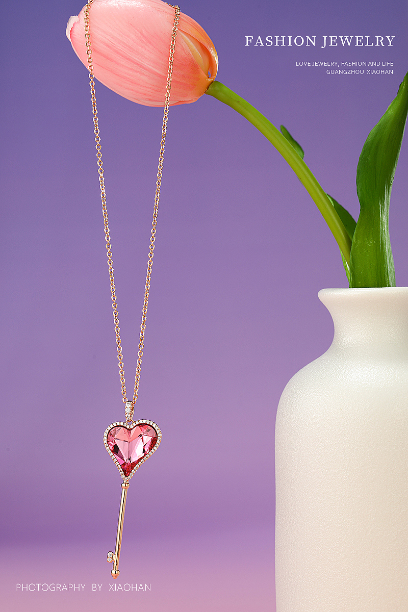 520首饰拍摄 电商首饰拍摄 520情人节 爱心首饰 珍珠（图ZMzY5MDcxNjA4） - 产品摄影 - 站酷设计师广州小韩原创素材 - 站酷ZCOOL