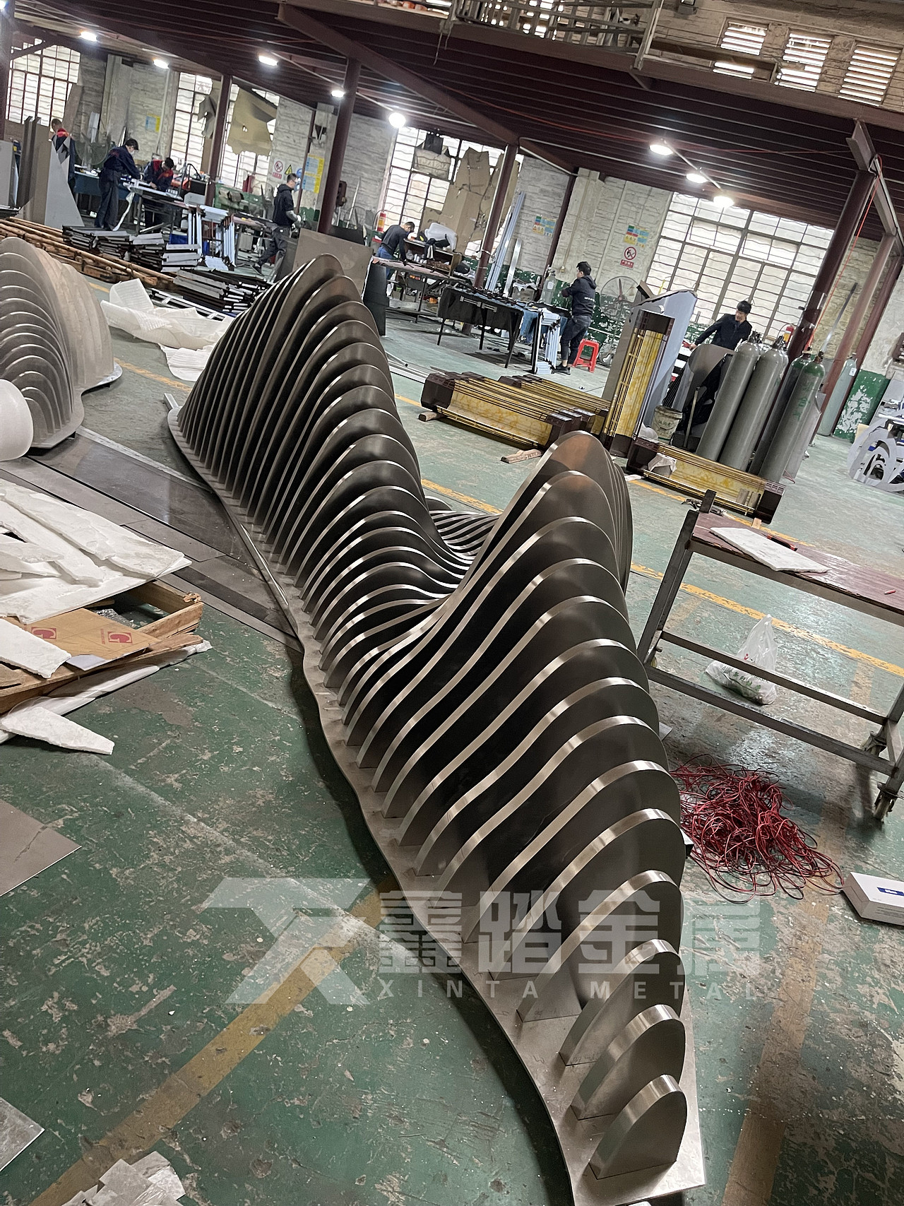 抽象不锈钢假山雕塑摆件 创意设计