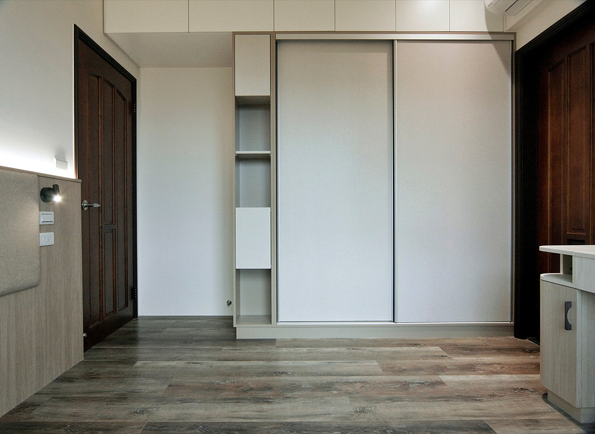 家装设计案例鉴赏——现代光氛温馨宅