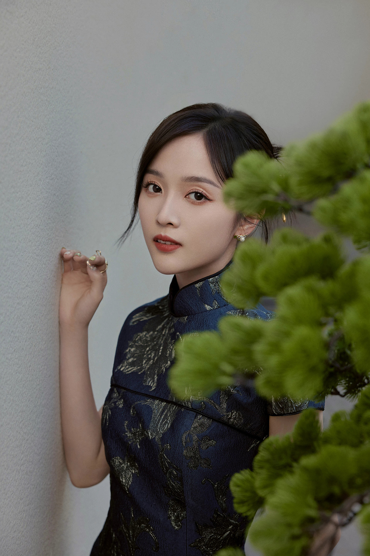 时尚穿搭《吴宣仪》一期（图ZMzI4MzMzMDg0） - 时尚/艺术摄影 - 站酷设计师林希泽原创素材 - 站酷ZCOOL