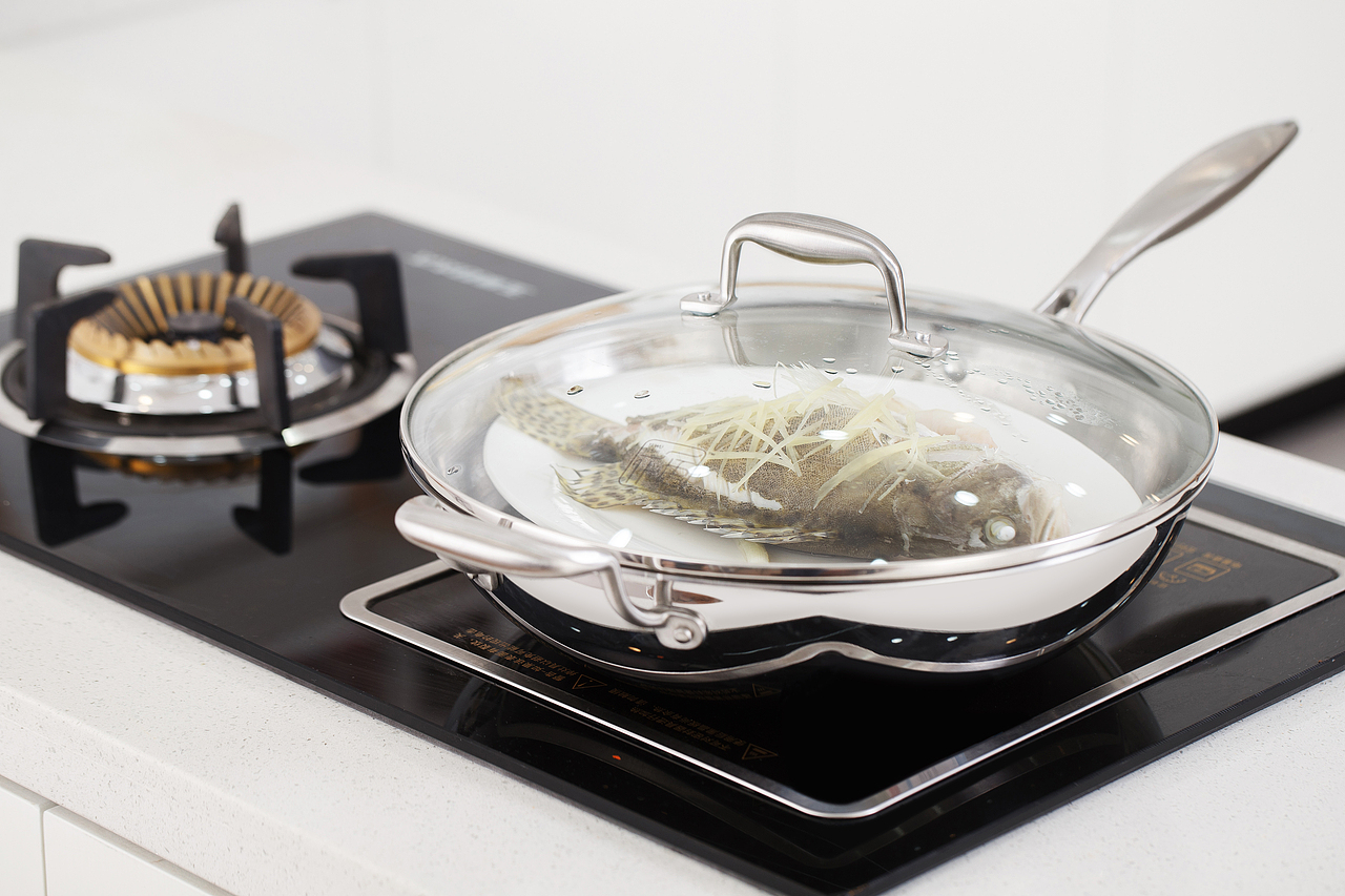 厨房用具不粘锅