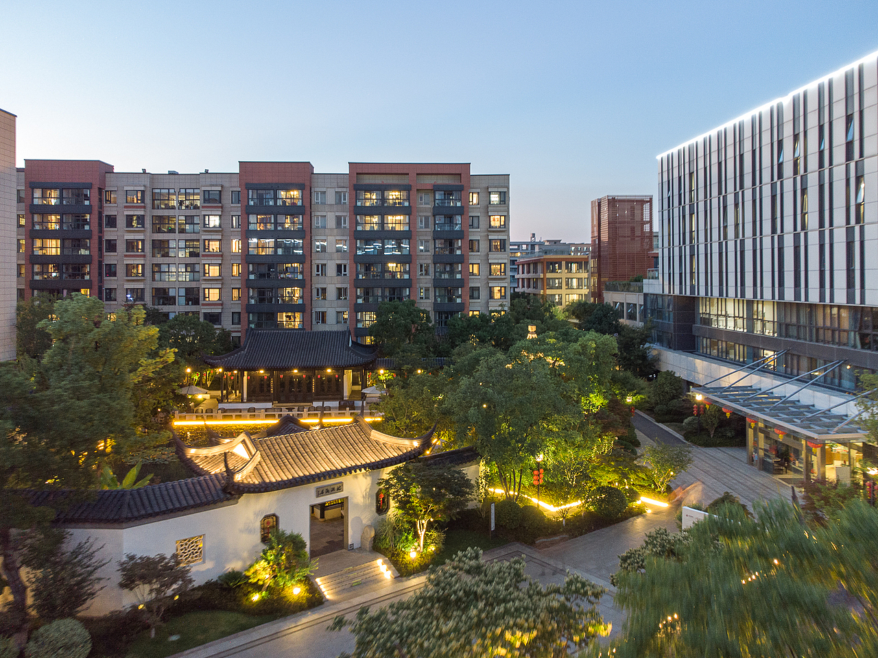 南京银城君颐东方康养社区