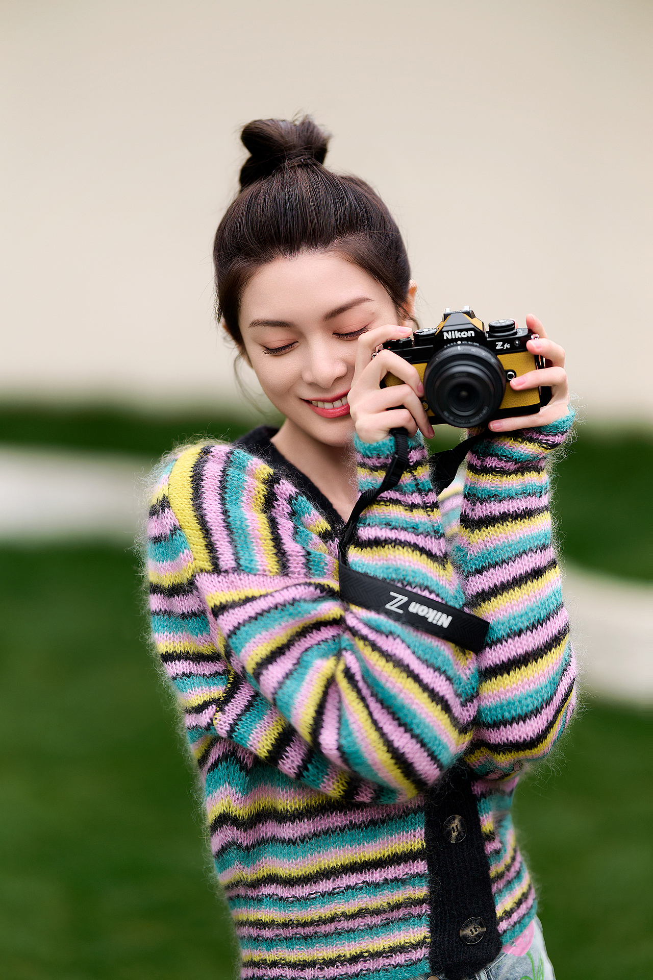 傅菁｜ELLE x Nikon（图ZMzM5MDc1NjAw） - 修图/后期 - 站酷设计师杨易昌Double_E原创素材 - 站酷ZCOOL