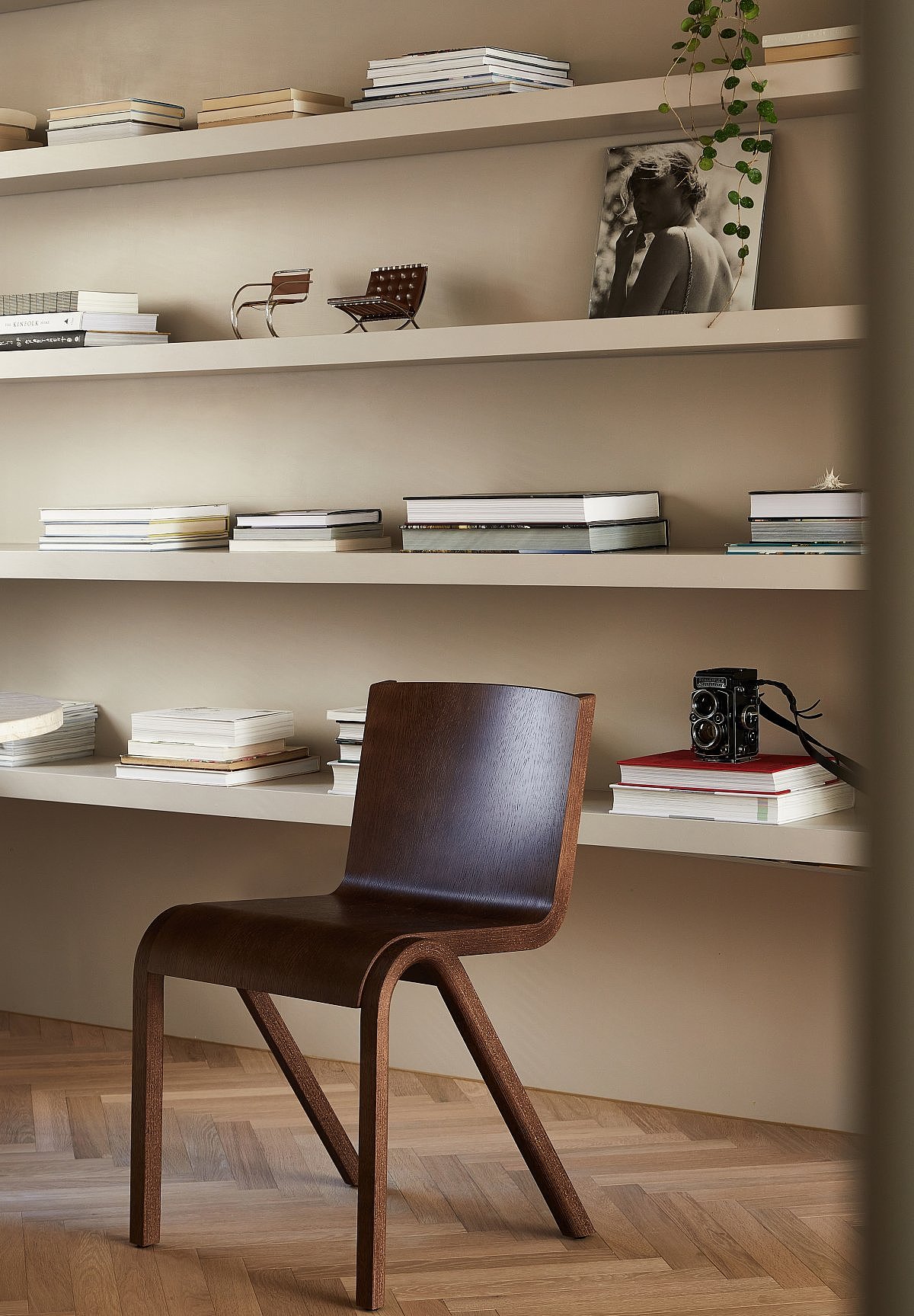 家装设计案例鉴赏——现代原木简约风格设计