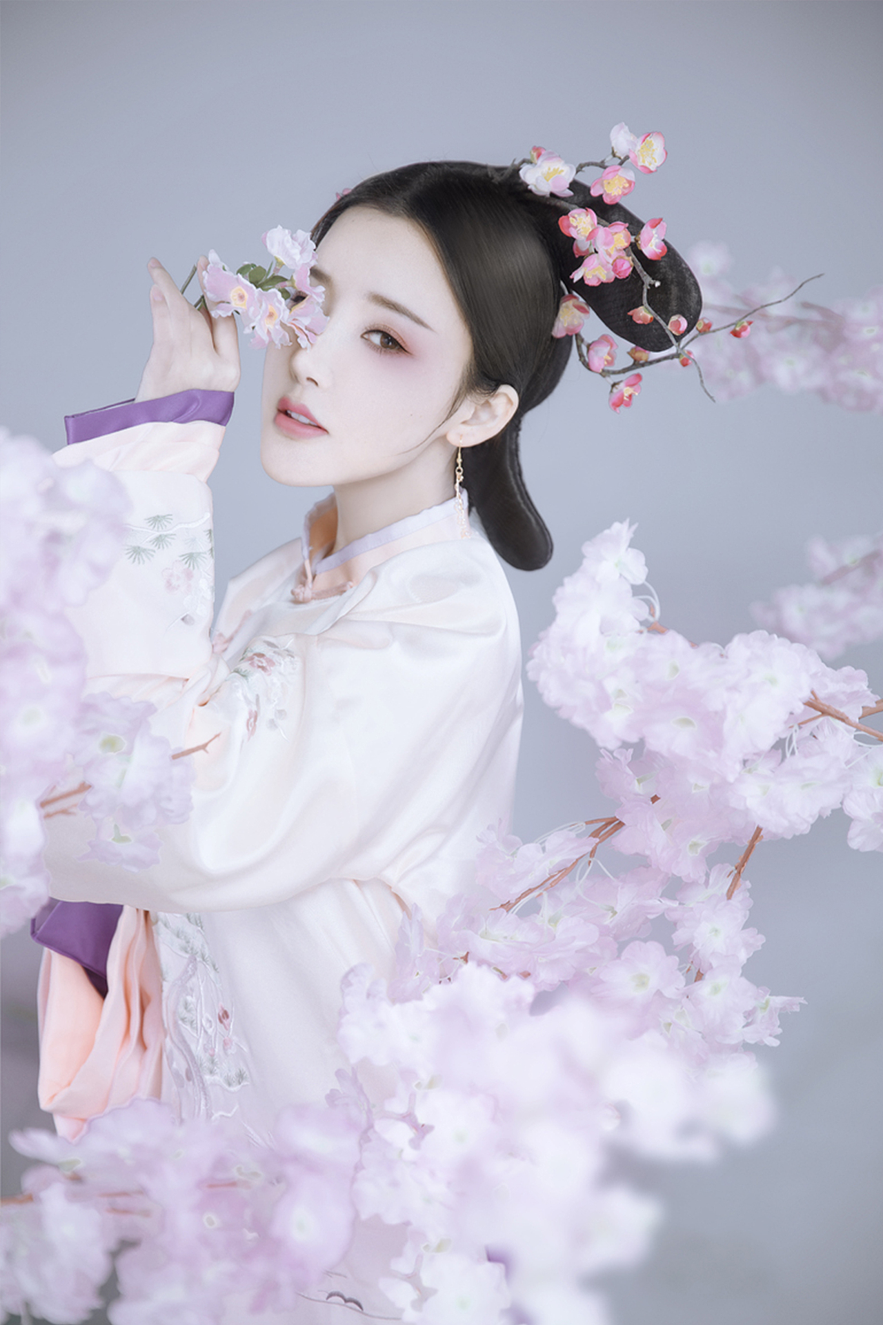 美人记部分主题鉴赏