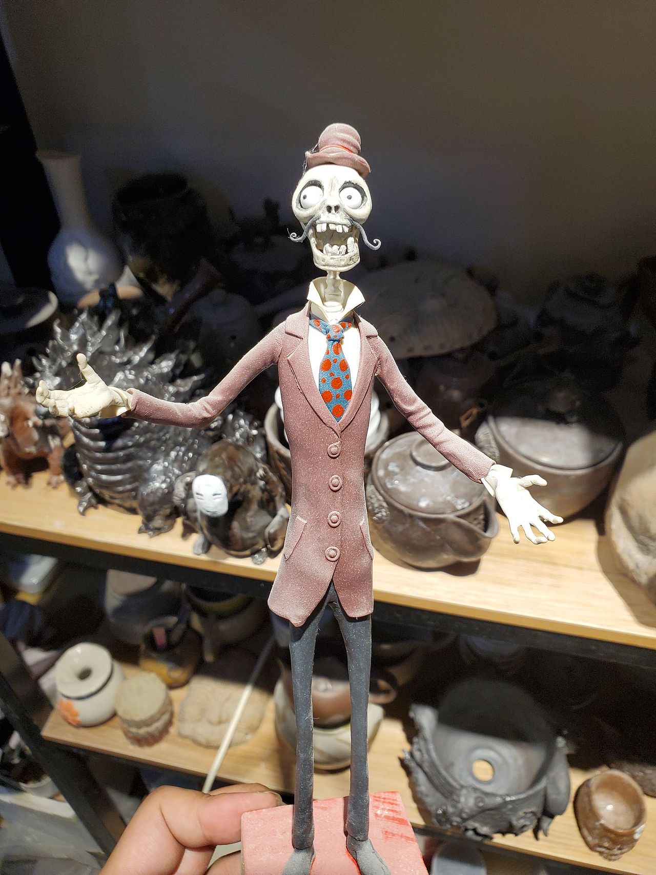 塑新社潘小駑手捏暗黑黏土人偶