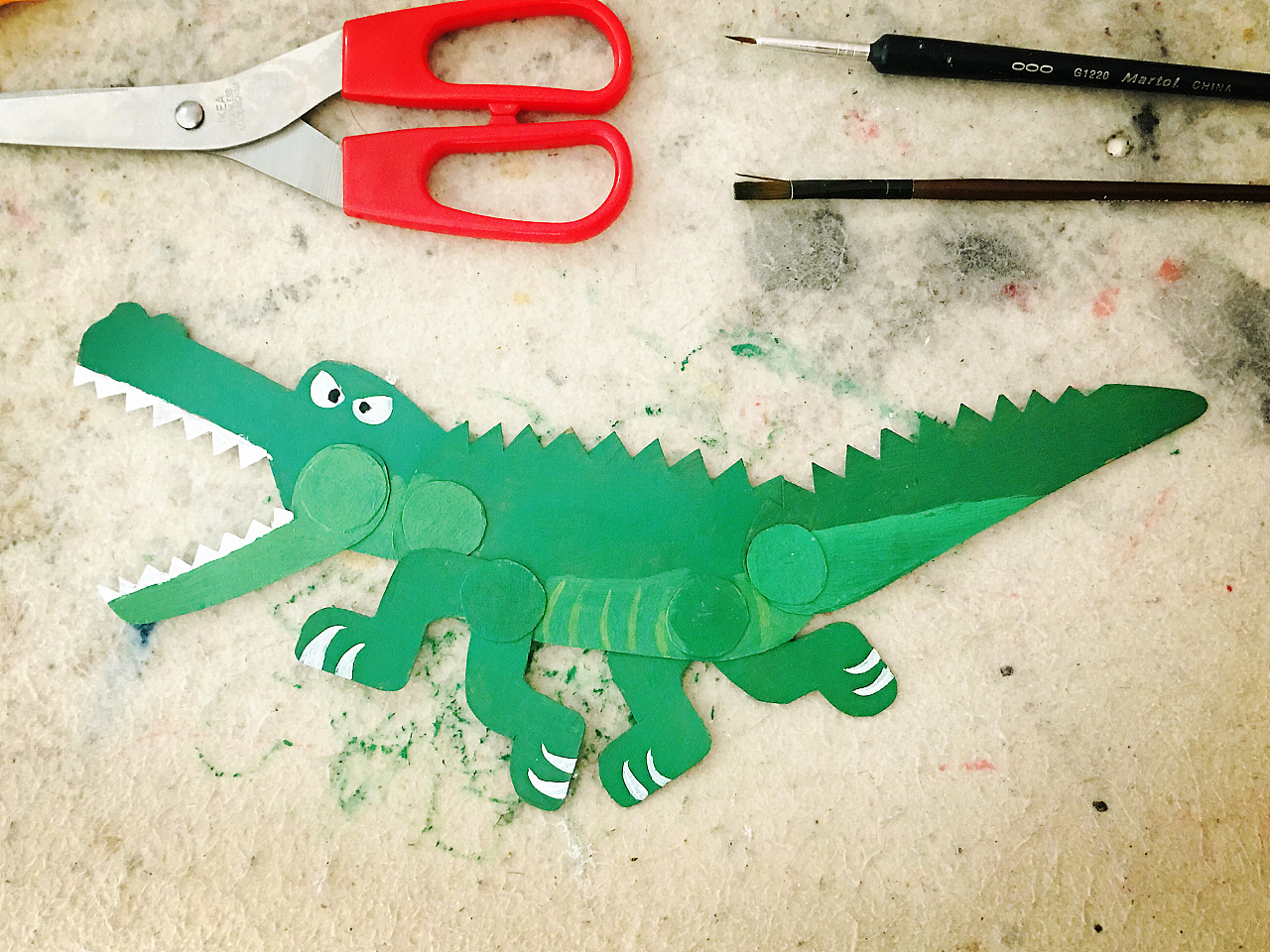 给儿子做的纸鳄鱼|手工艺|其他手工艺|宁远王记 - 原创作品 - 站酷 (ZCOOL)