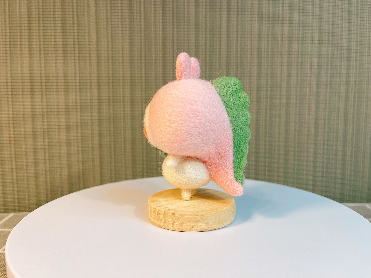 嘀嗒兔羊毛毡合集|手工艺|手办/模玩|蘑菇家族和了了 - 原创作品