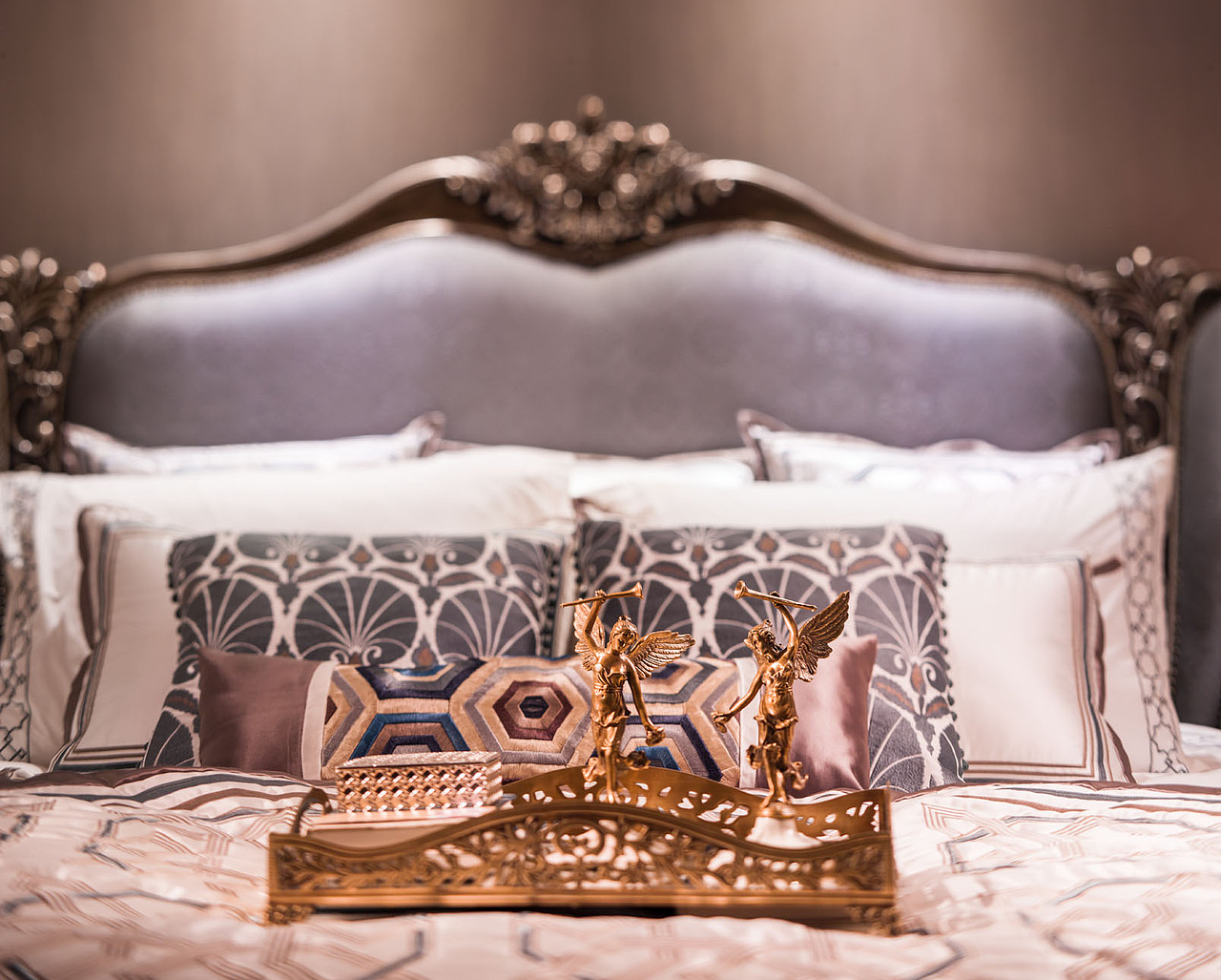 现代都会邂遇浪漫之家，每个细节都透露着非凡品味。