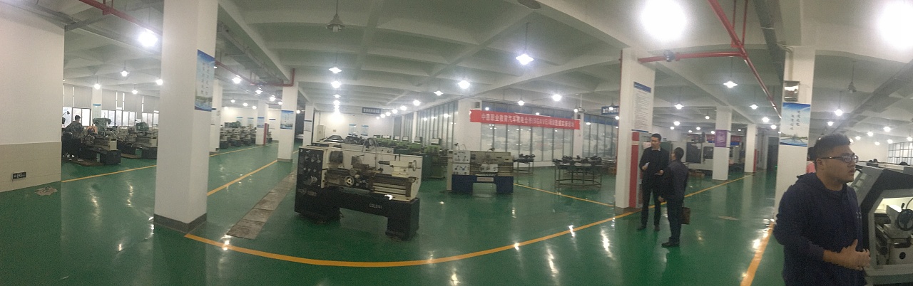 职业大学汽车文化教学空间改造（图ZMTg5NzgzMTI0） - 展陈设计 - 站酷设计师发条丁Bluke原创素材 - 站酷ZCOOL