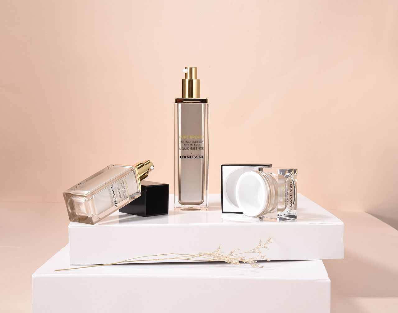 化妆品瓶子拍摄（图ZMjE5NjIwOTcy） - 产品摄影 - 站酷设计师咔鹏摄影原创素材 - 站酷ZCOOL